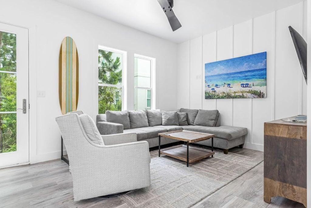 Five-Bedroom Holiday Home photo 2