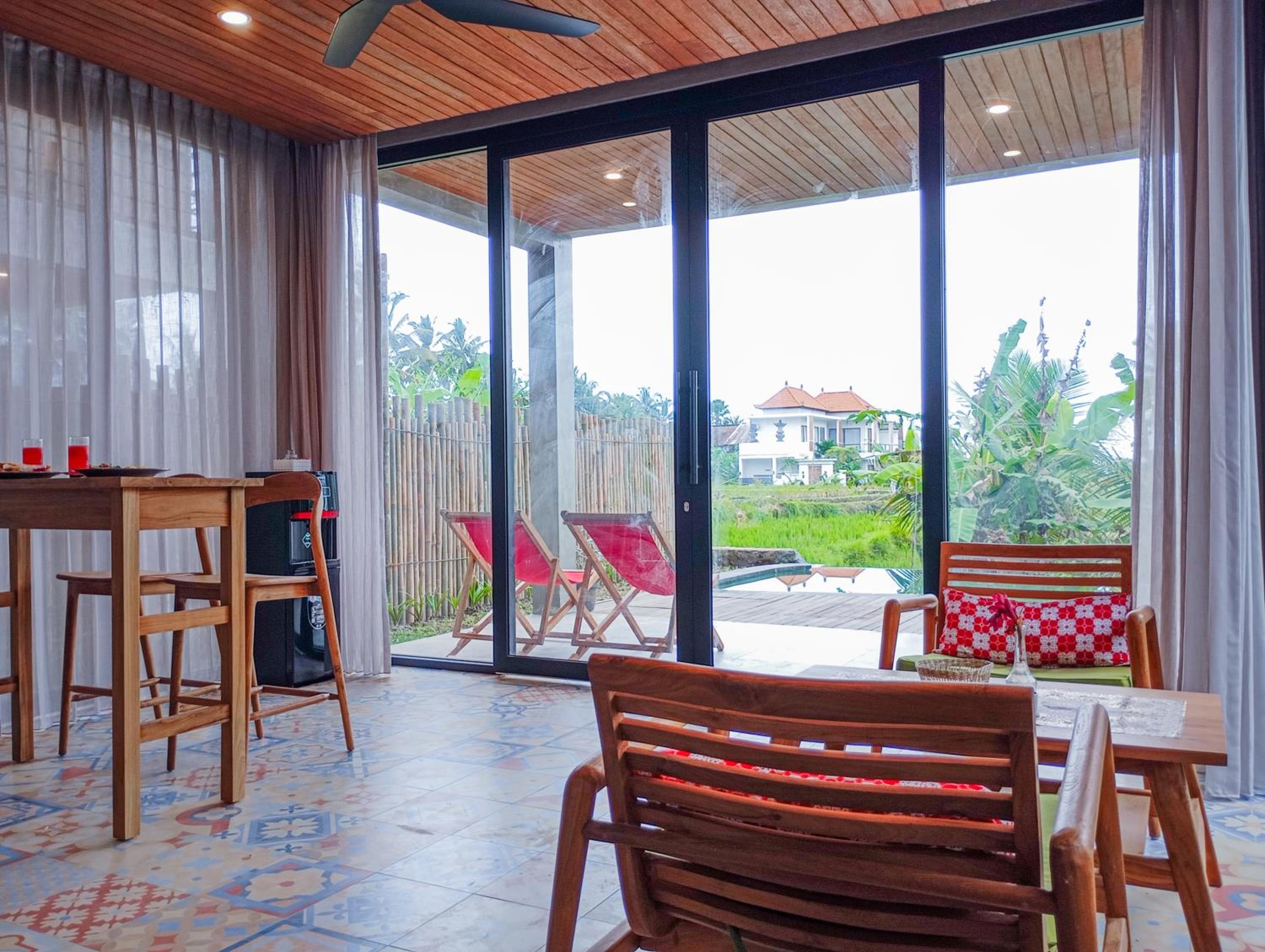 Villa with Private Pool photo 3