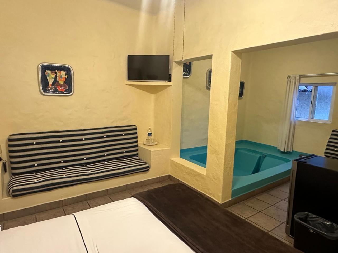 Double Room photo 3