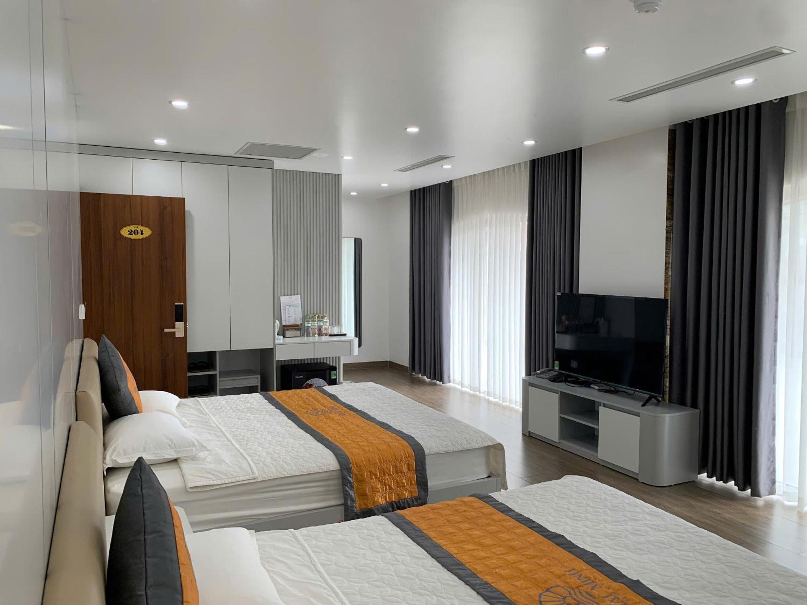 Standard Family Room