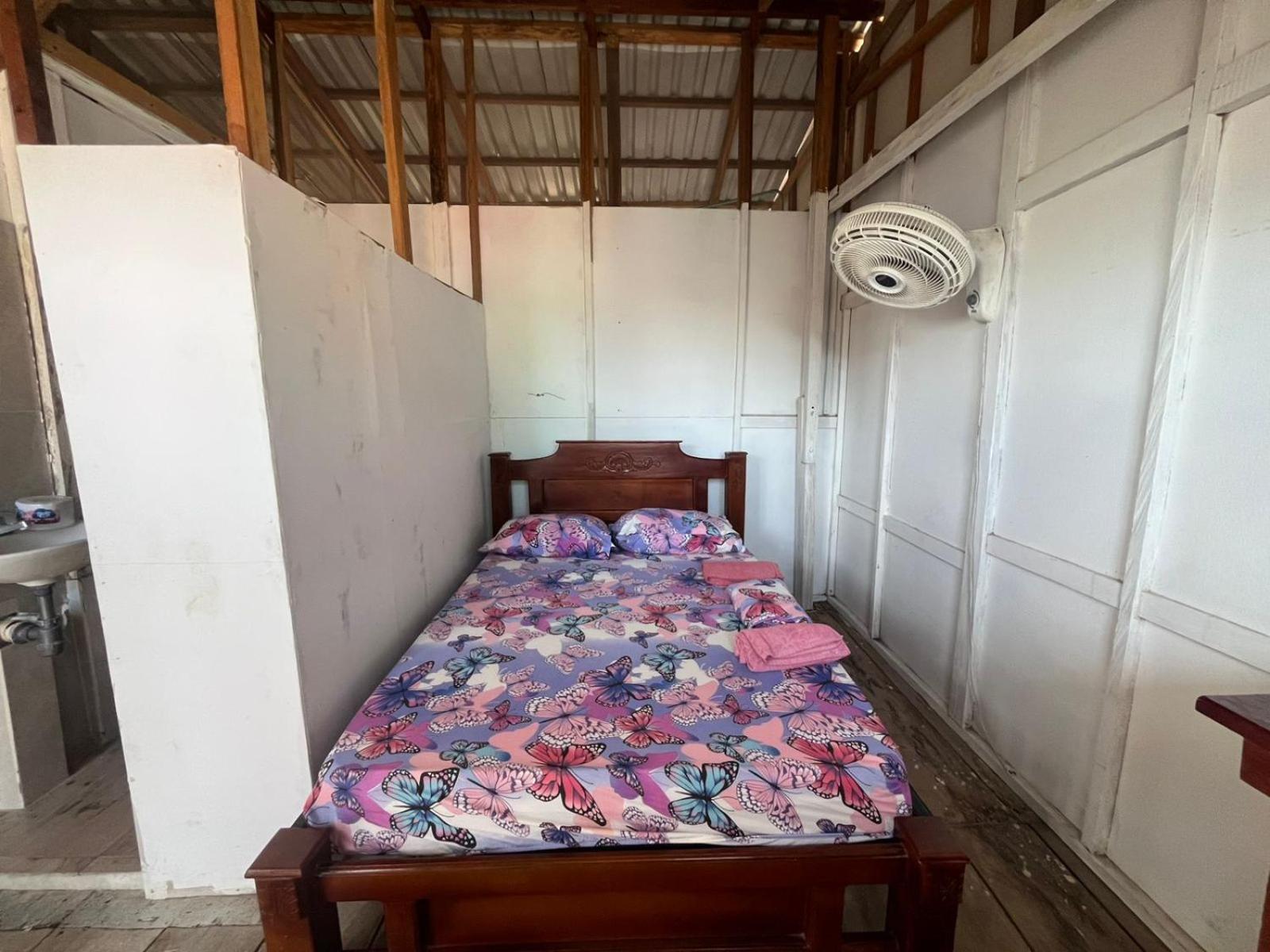 Double Room with Private Bathroom photo 2