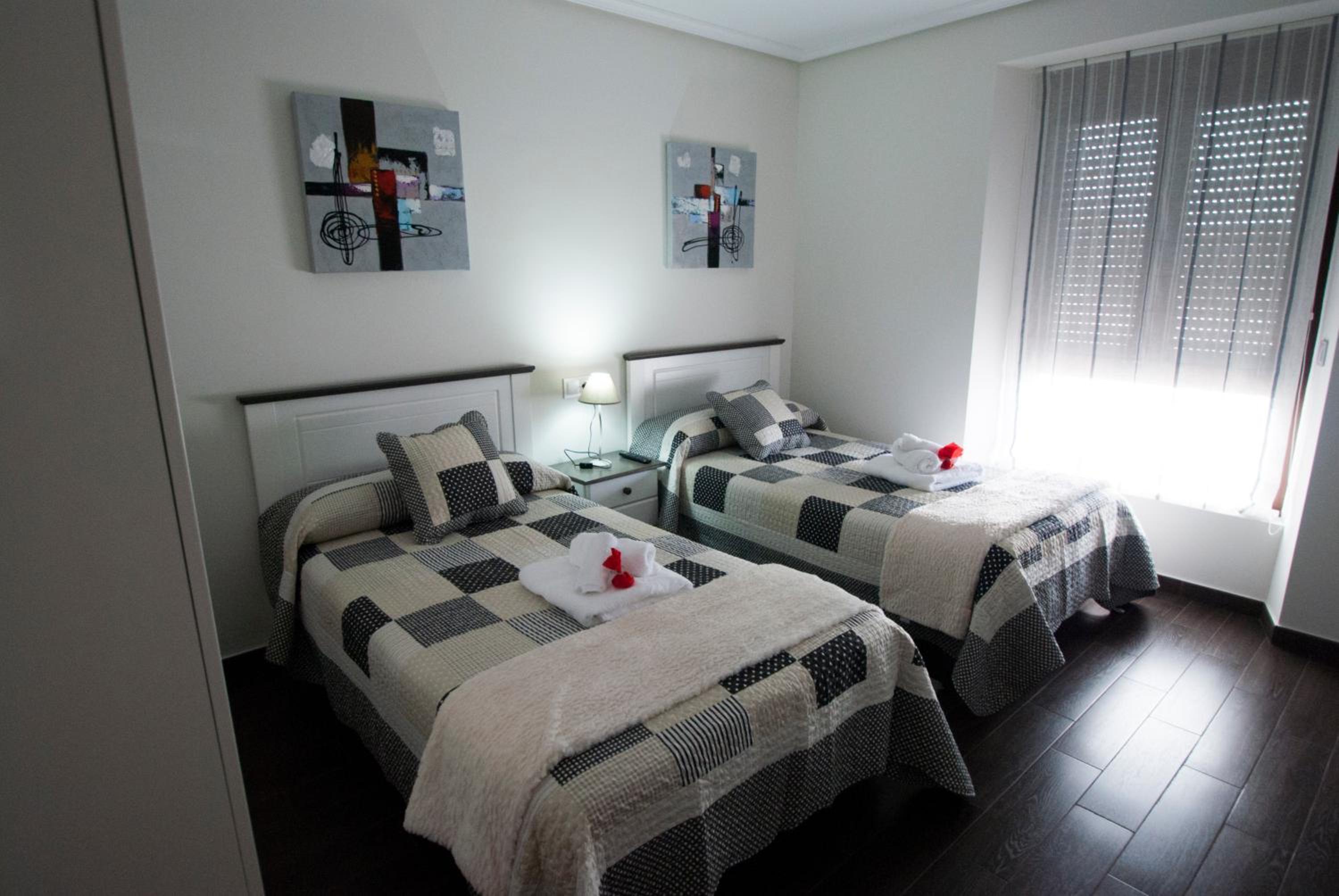 Casa "El Pilar" con 5 habitaciones.