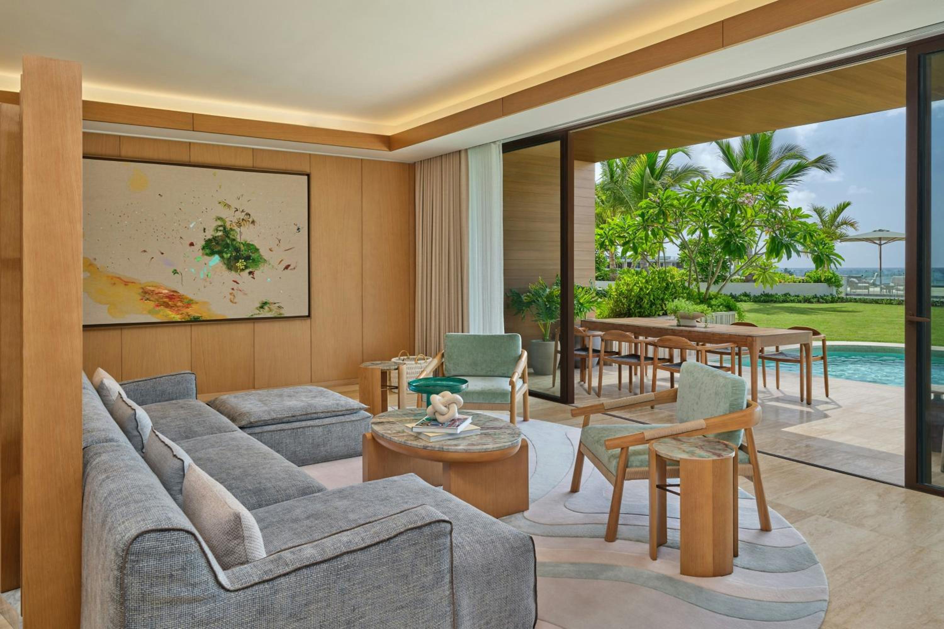 One-Bedroom King Suite with Private Pool