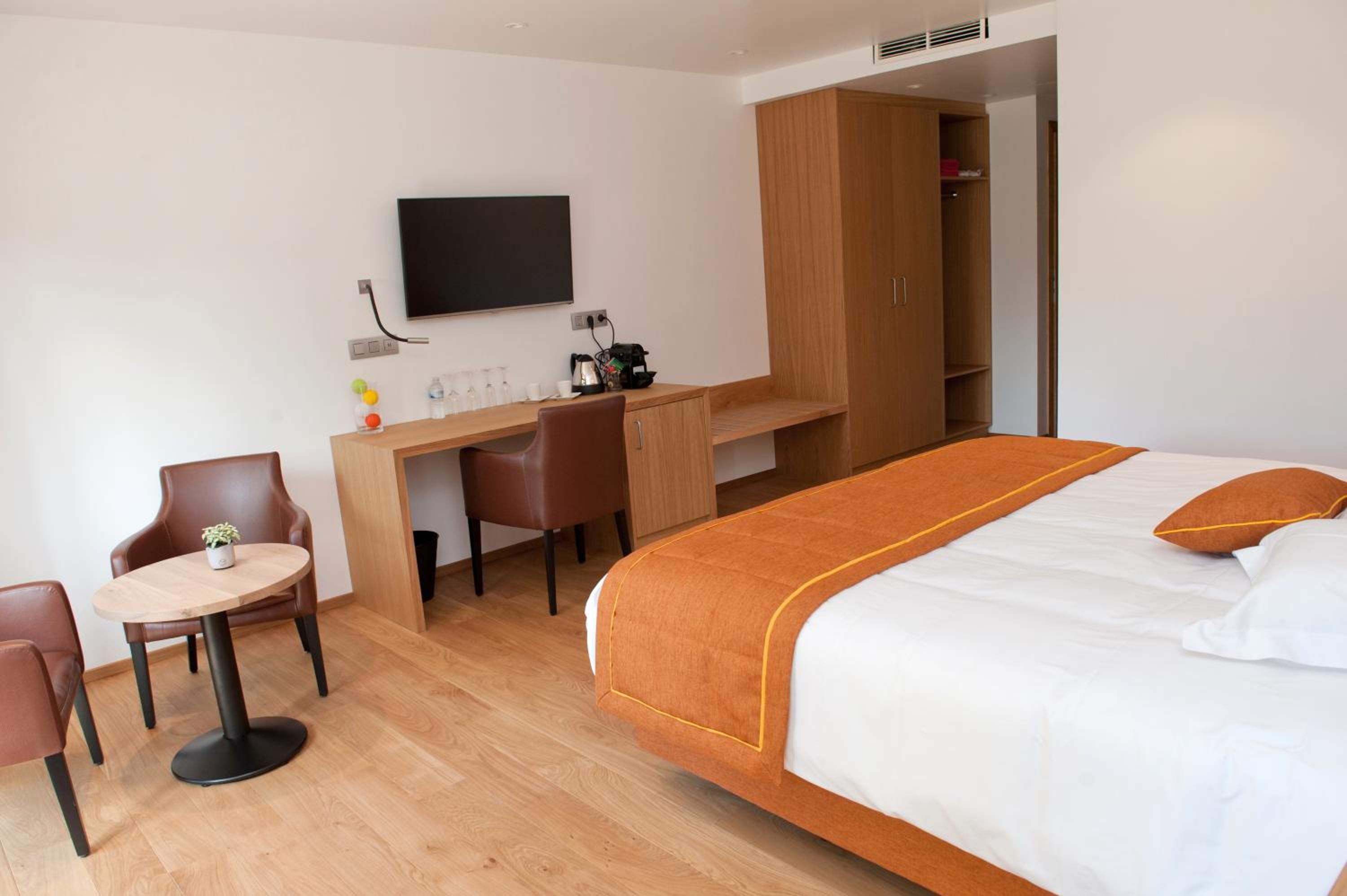 Suite with Terrace photo 1