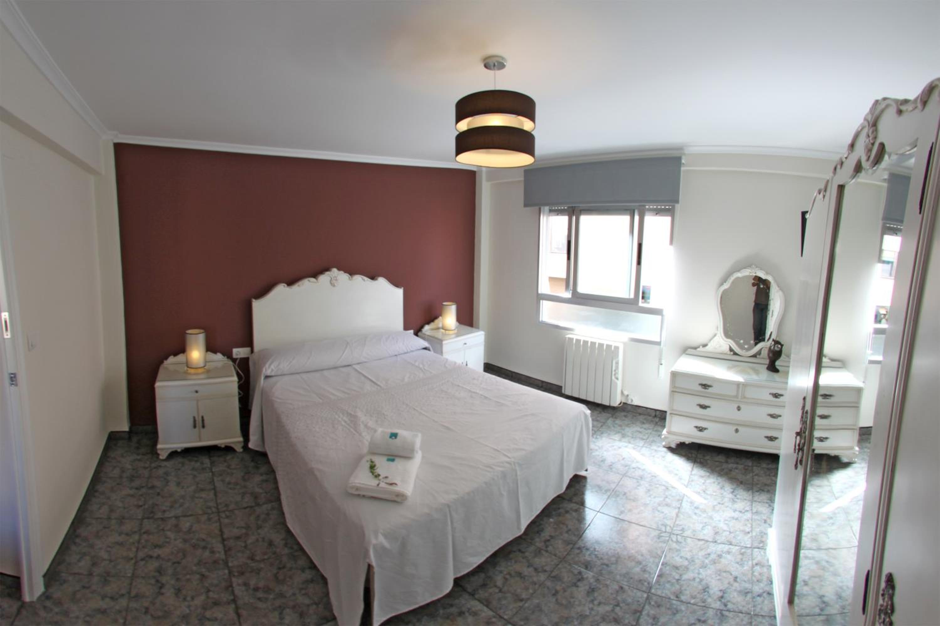 Apartamento con Balcón