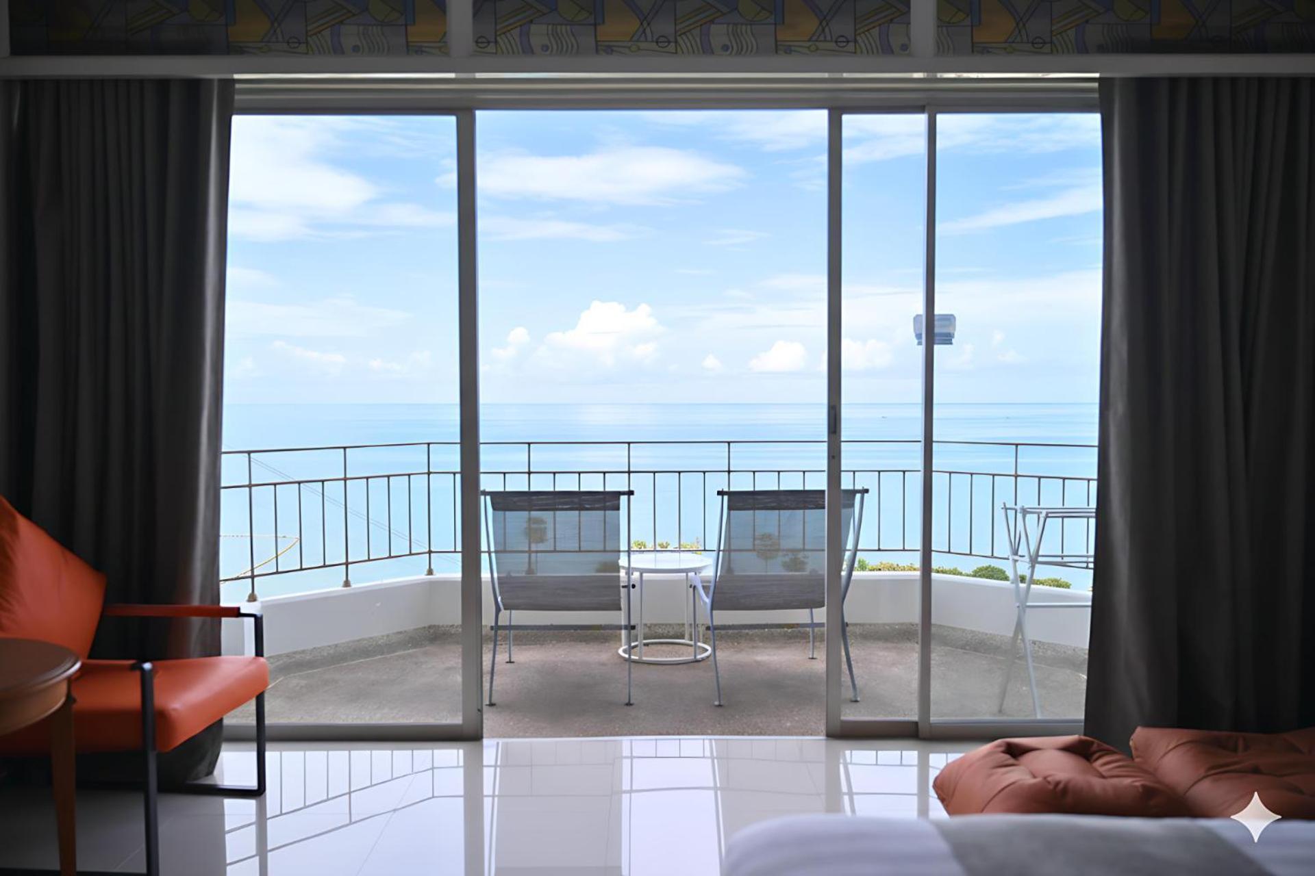 Deluxe Sea View Park Wing with Water Park Access