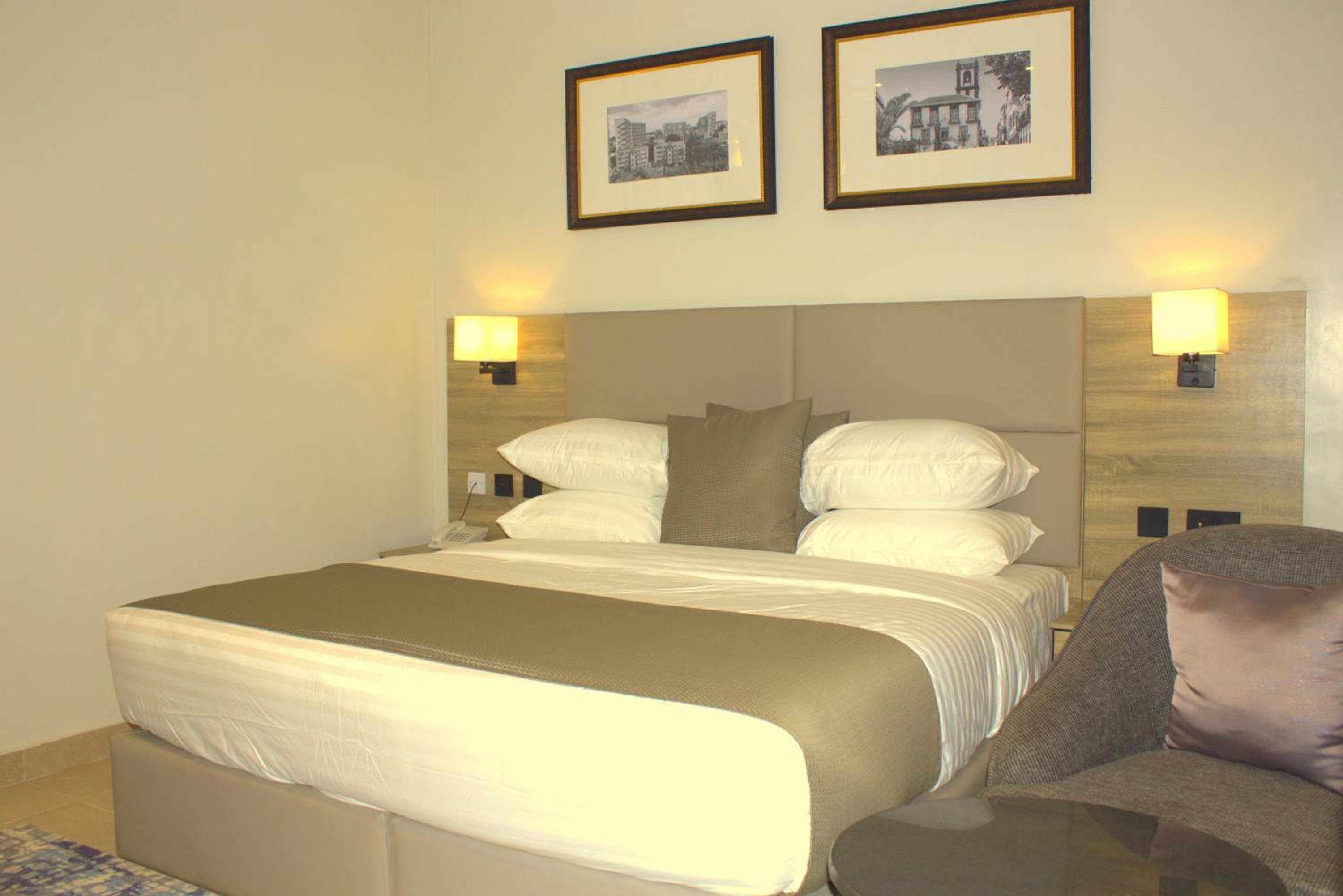 Standard Suite