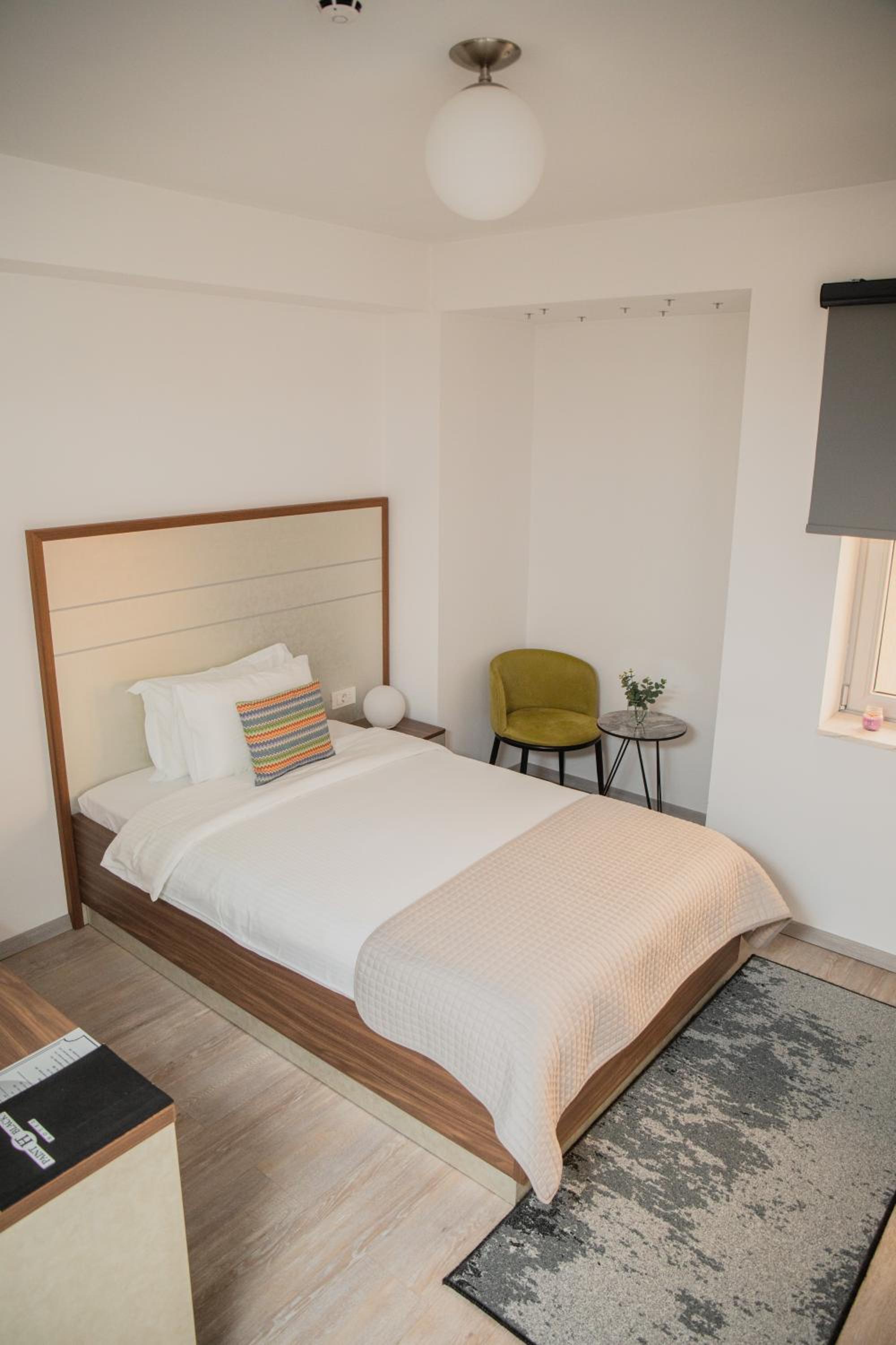 Deluxe Single Room