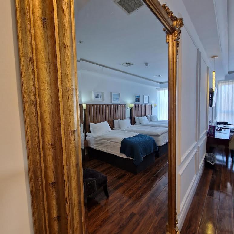 Deluxe Quadruple Room photo 2