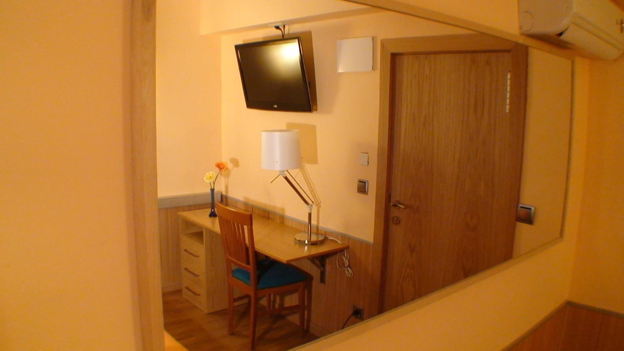Habitación individual con baño privado