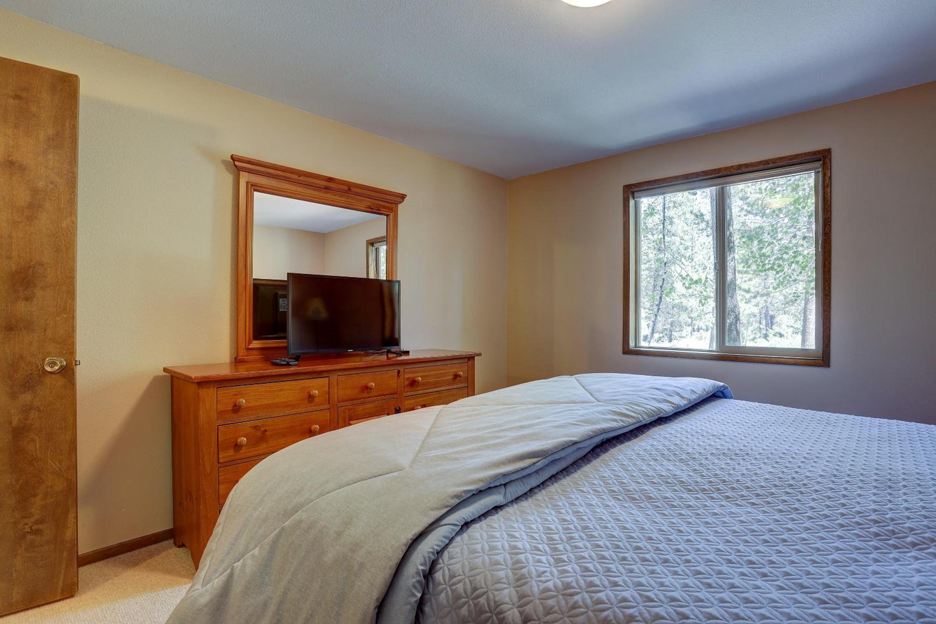 Four-Bedroom Vacation Home photo 2