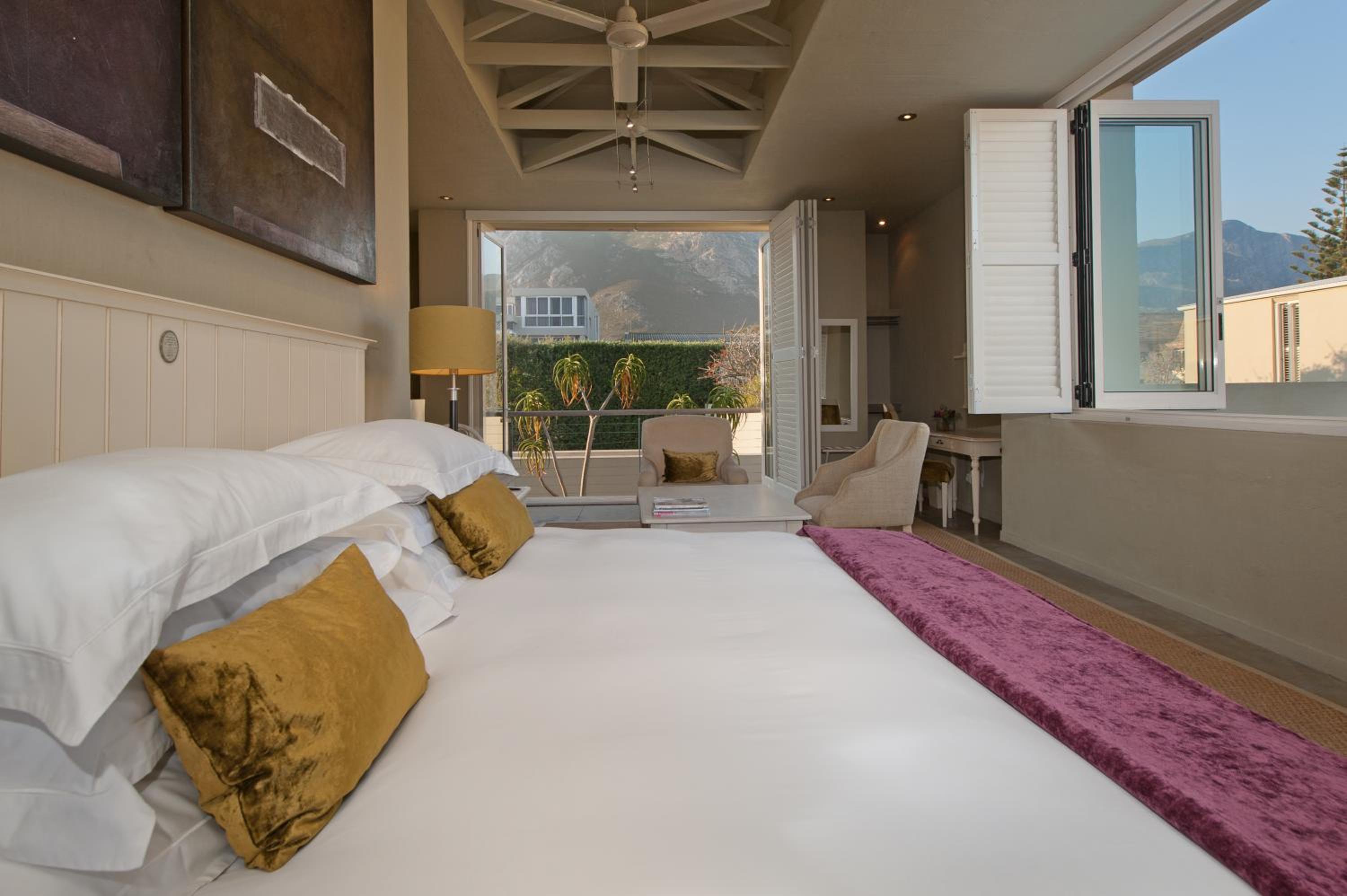 Olive Deluxe Room - Photo 5