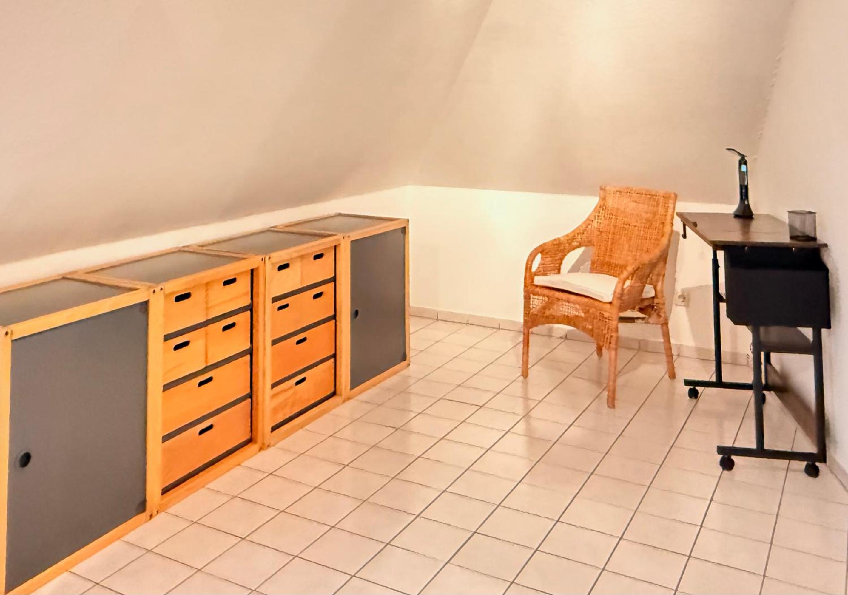 Two-Bedroom Apartment with Balcony photo 3