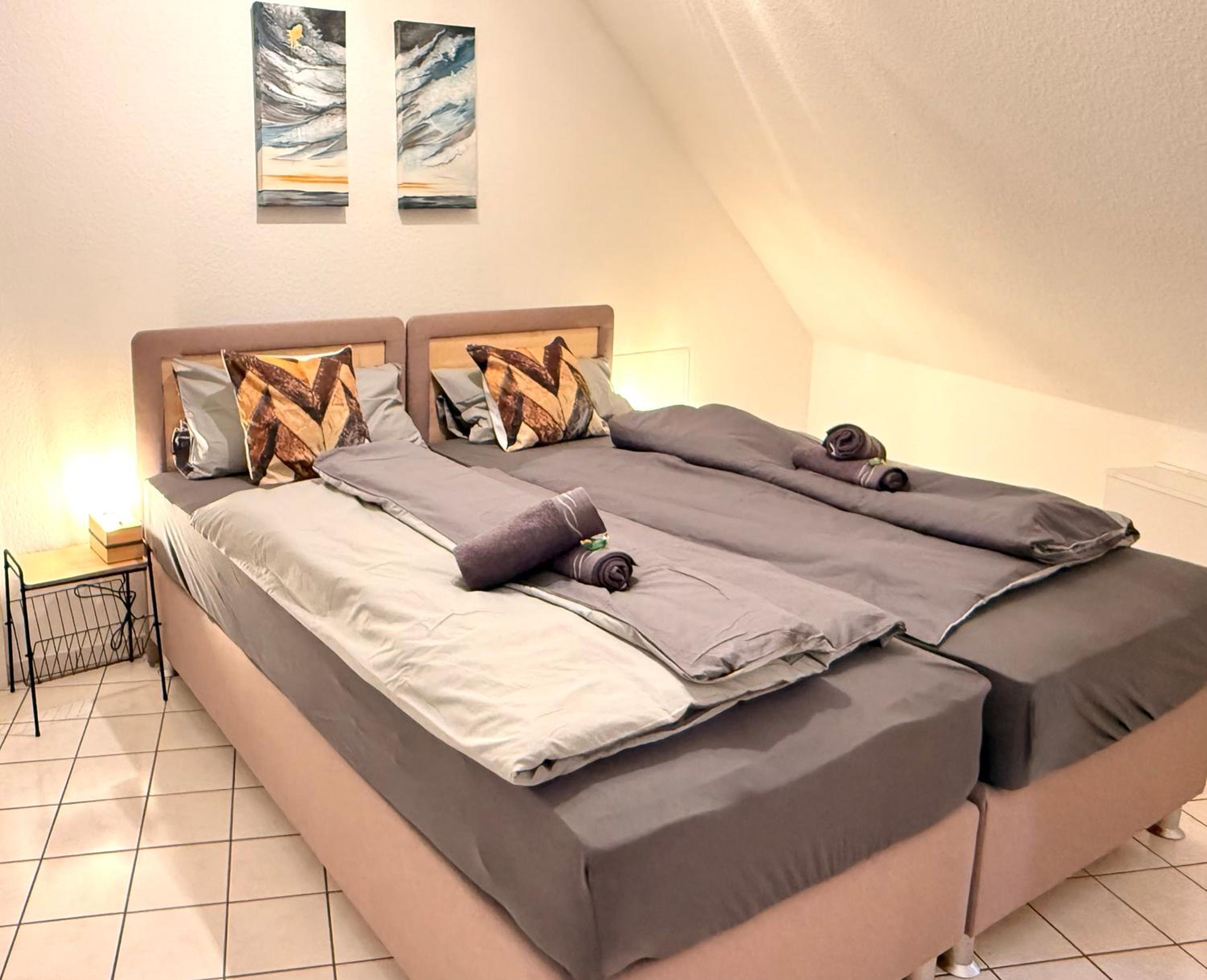 Two-Bedroom Apartment with Balcony photo 2