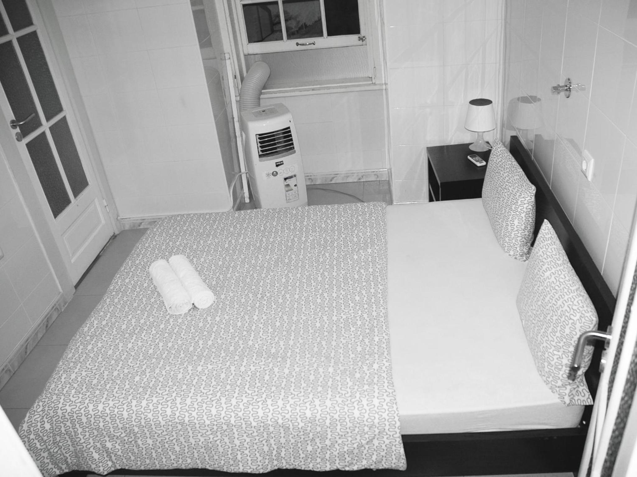 Double Room with Bathroom photo 3