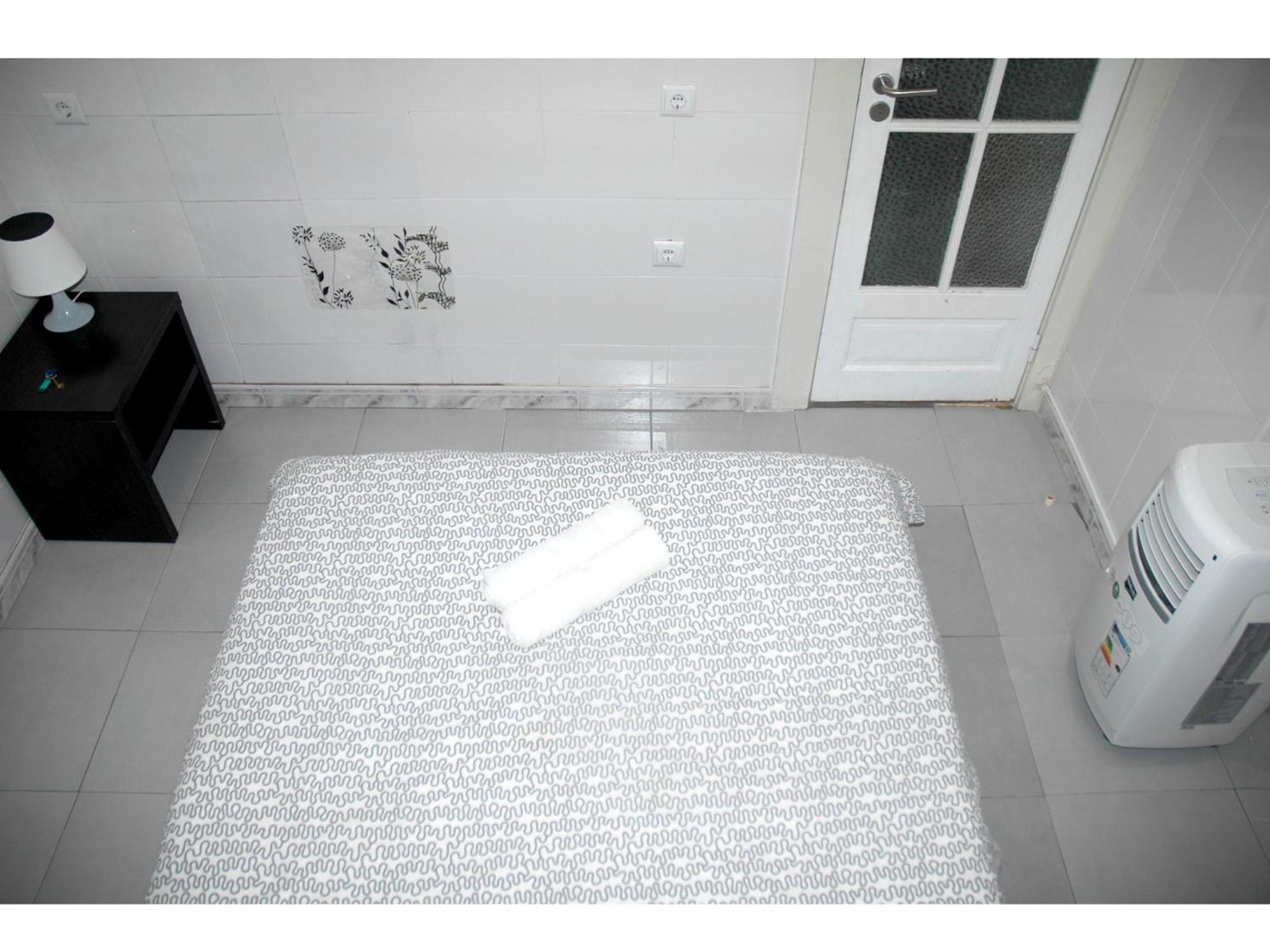 Double Room with Bathroom photo 1