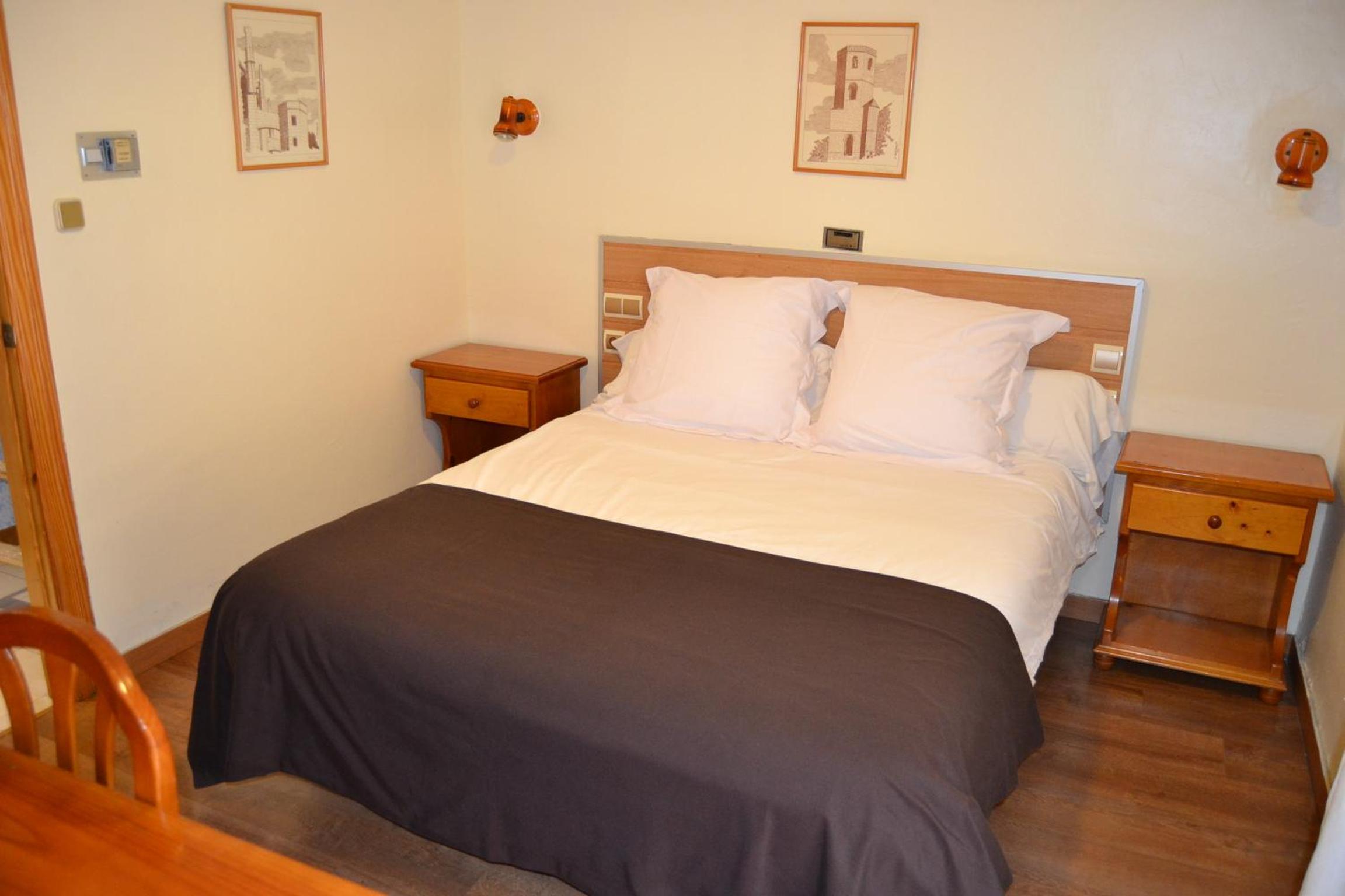 Habitación Estándar con Cama Queen