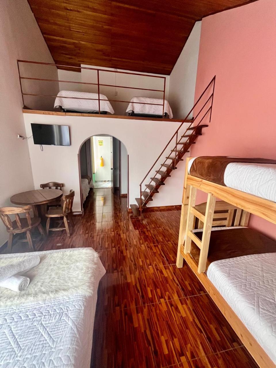 Mixed Dormitory Room photo 1