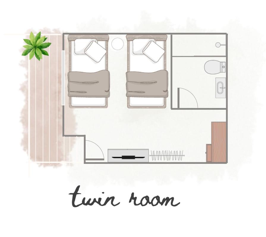 Deluxe Twin Room - Photo 2