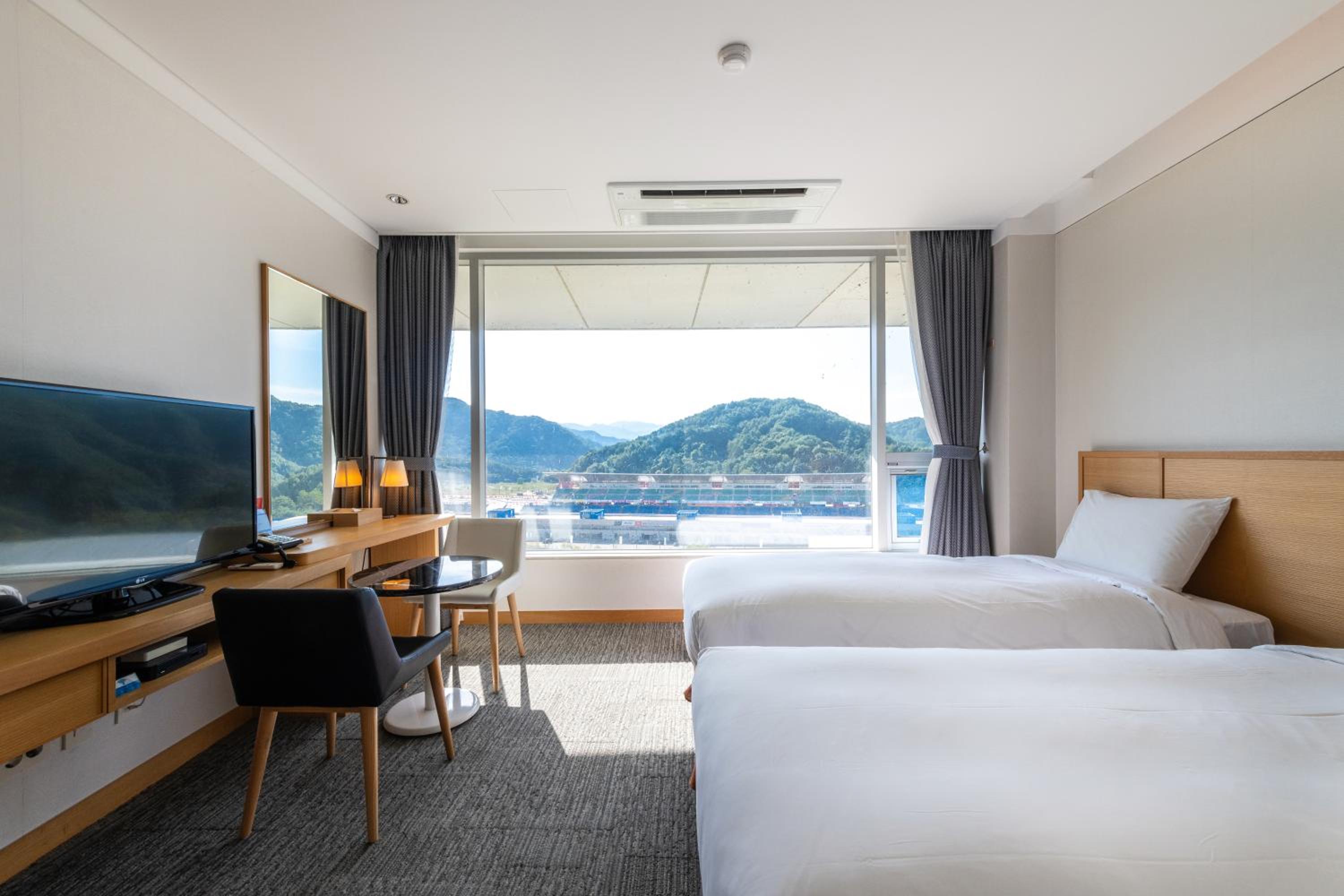 [Hotel] Superior Twin Room - Photo 3