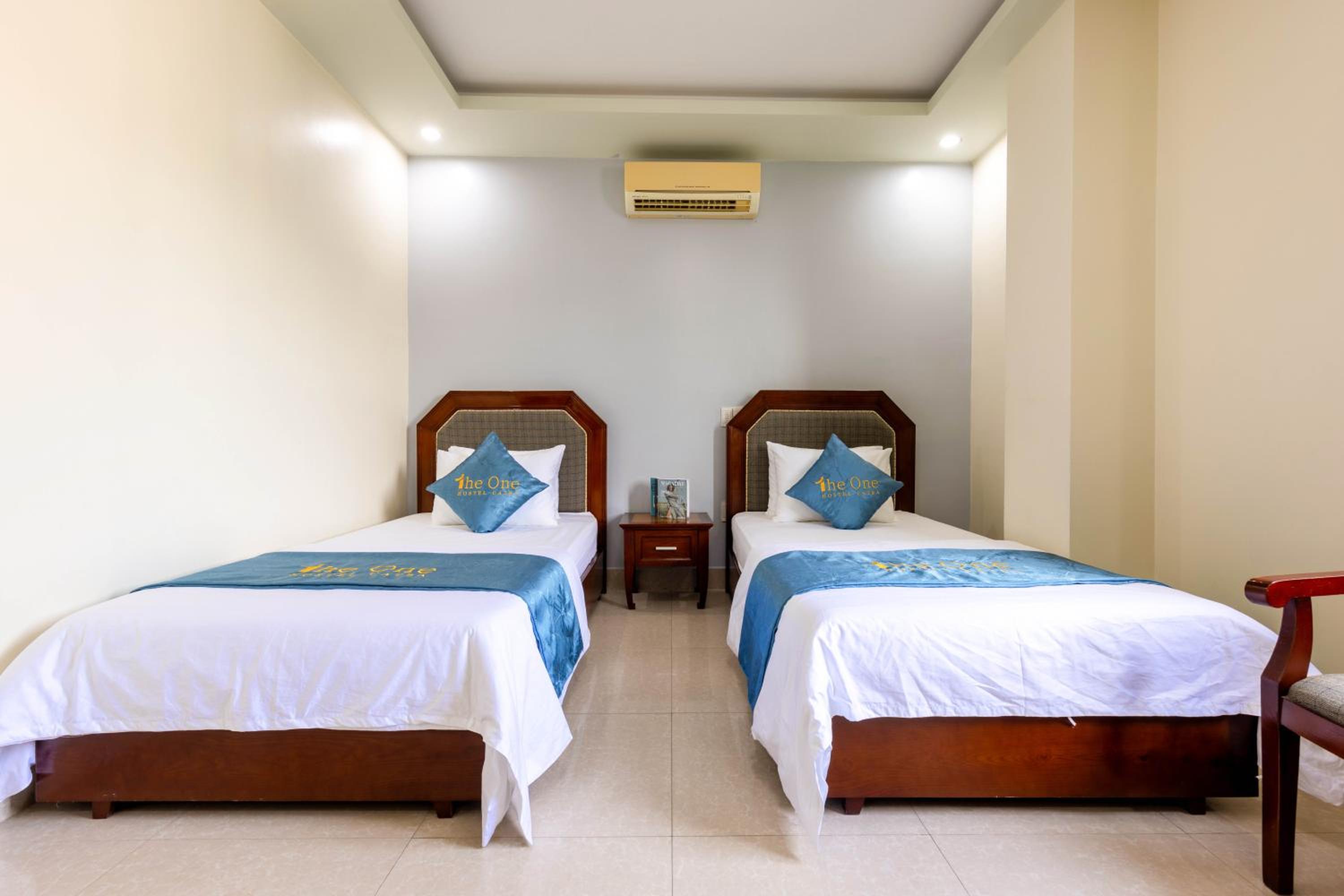 Budget Twin Room photo 2