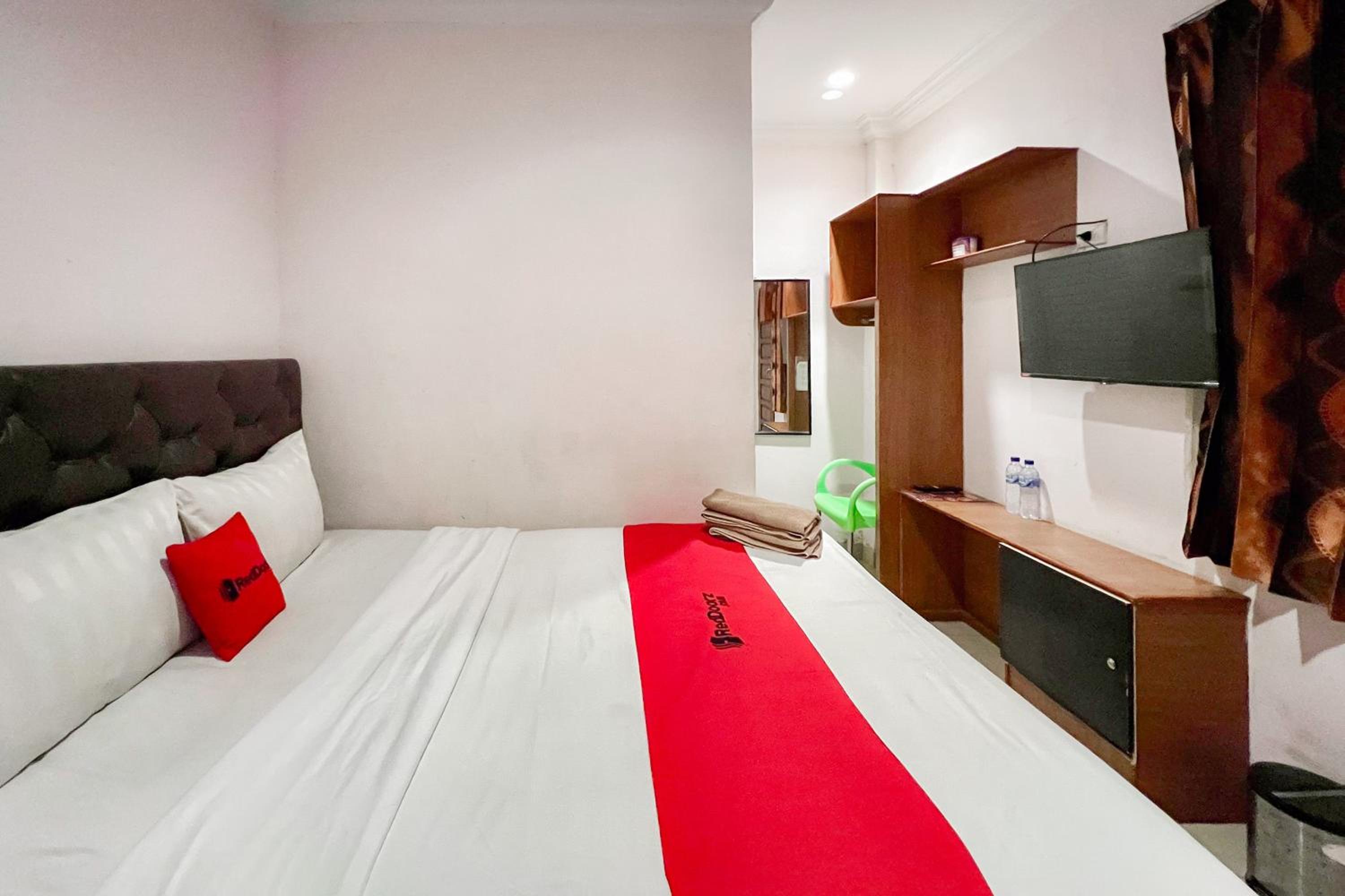 Deluxe Double Room photo 3