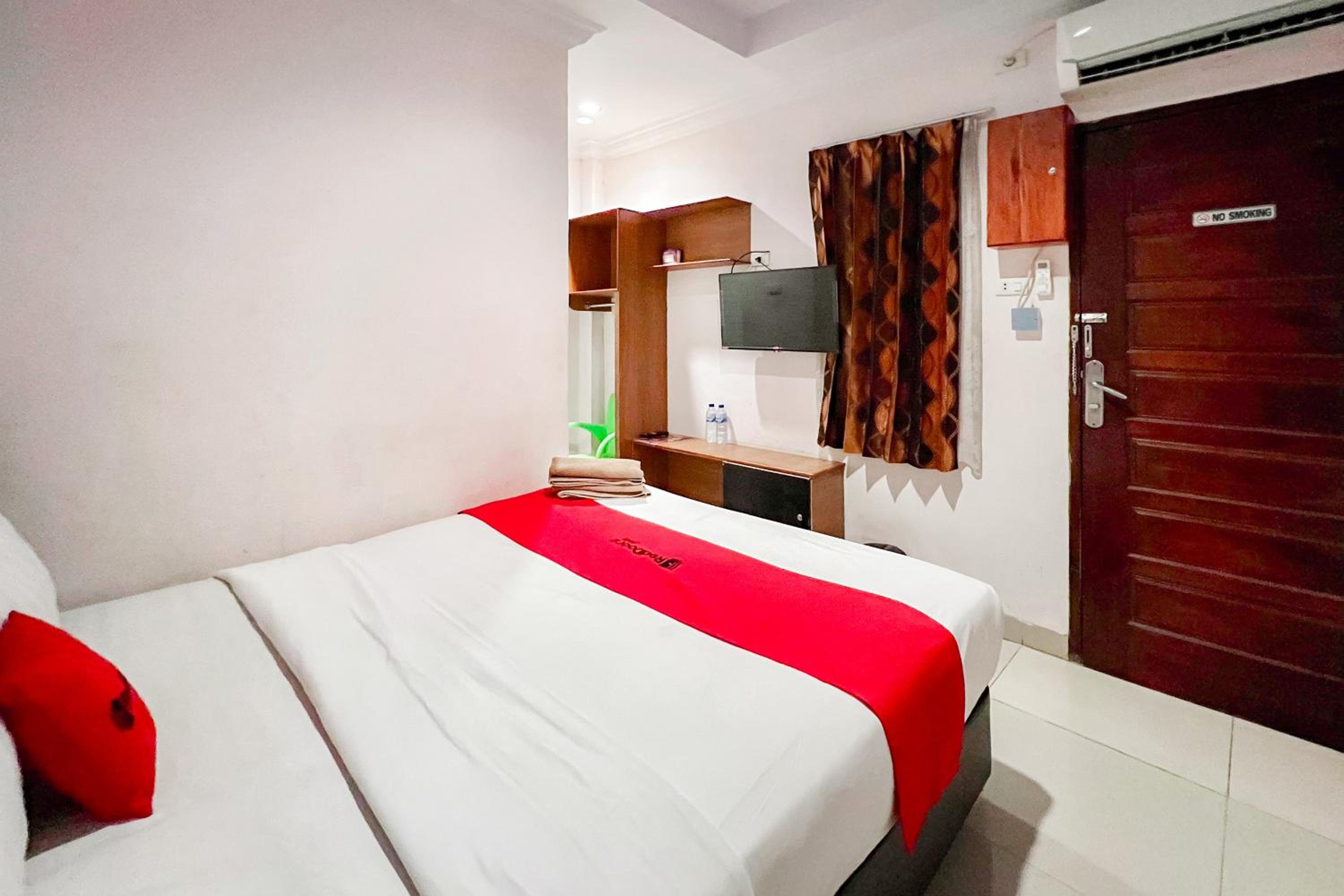 Deluxe Double Room photo 2