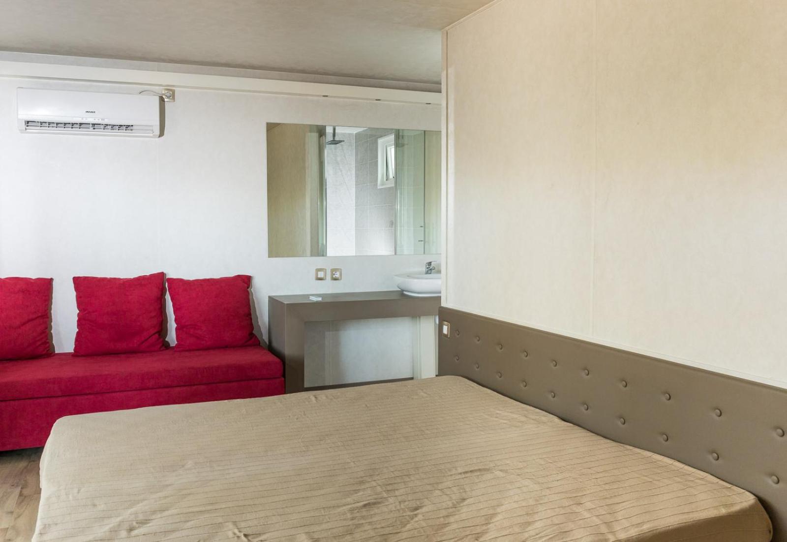 Superior Bungalow - Pets are not allowed here