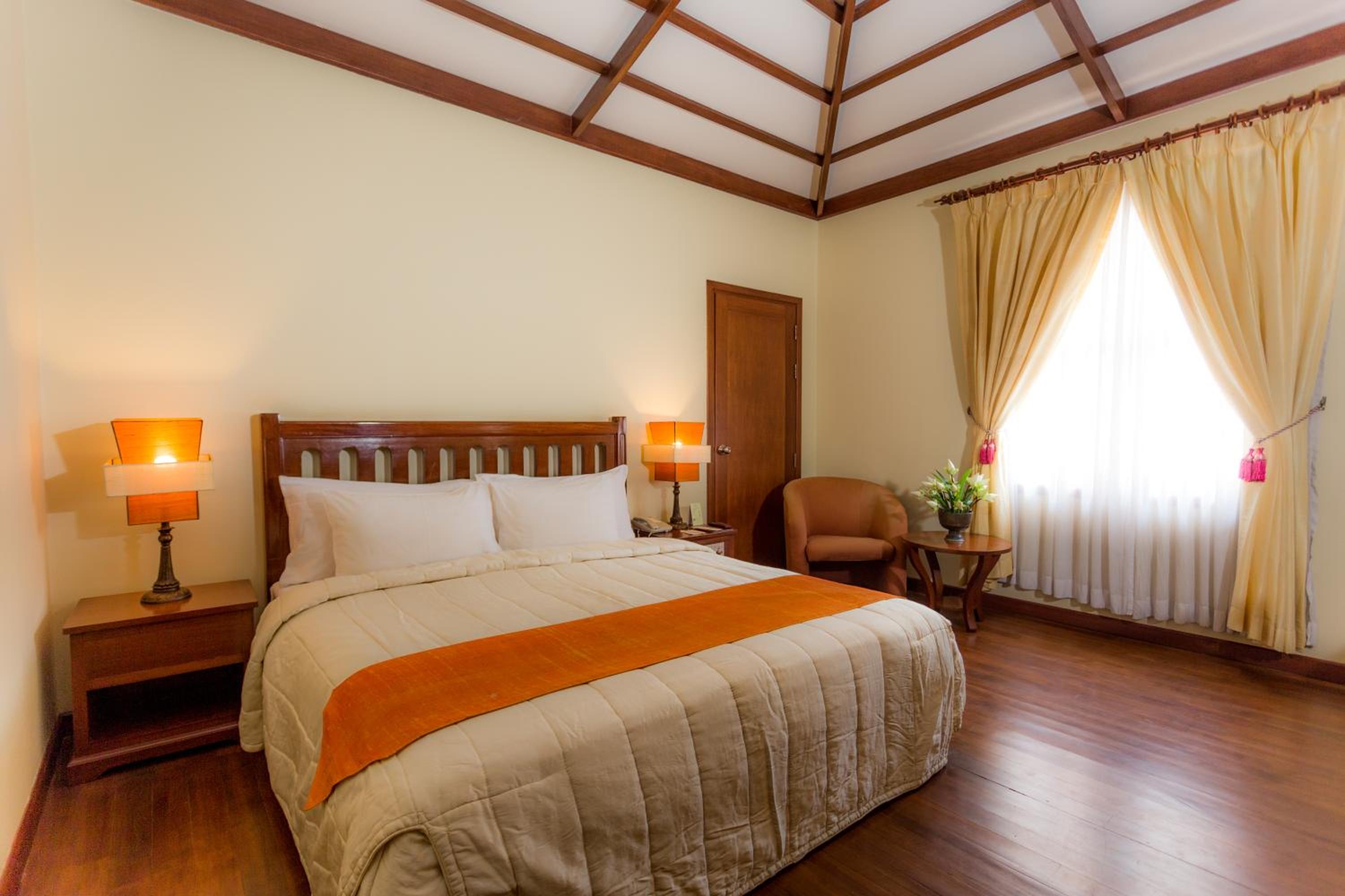 Superior Double Room - Free 1way Shuttle to City Center - Photo 2