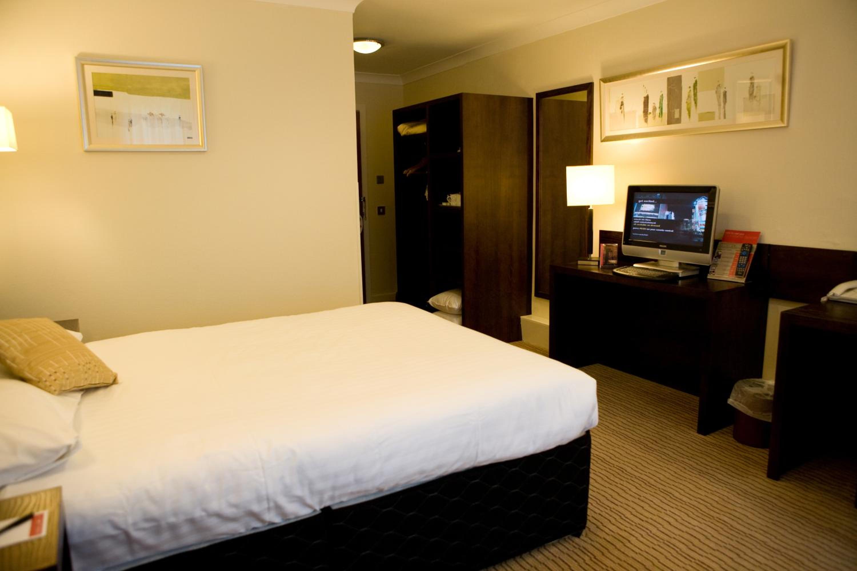 Economy Double Room - Photo 6
