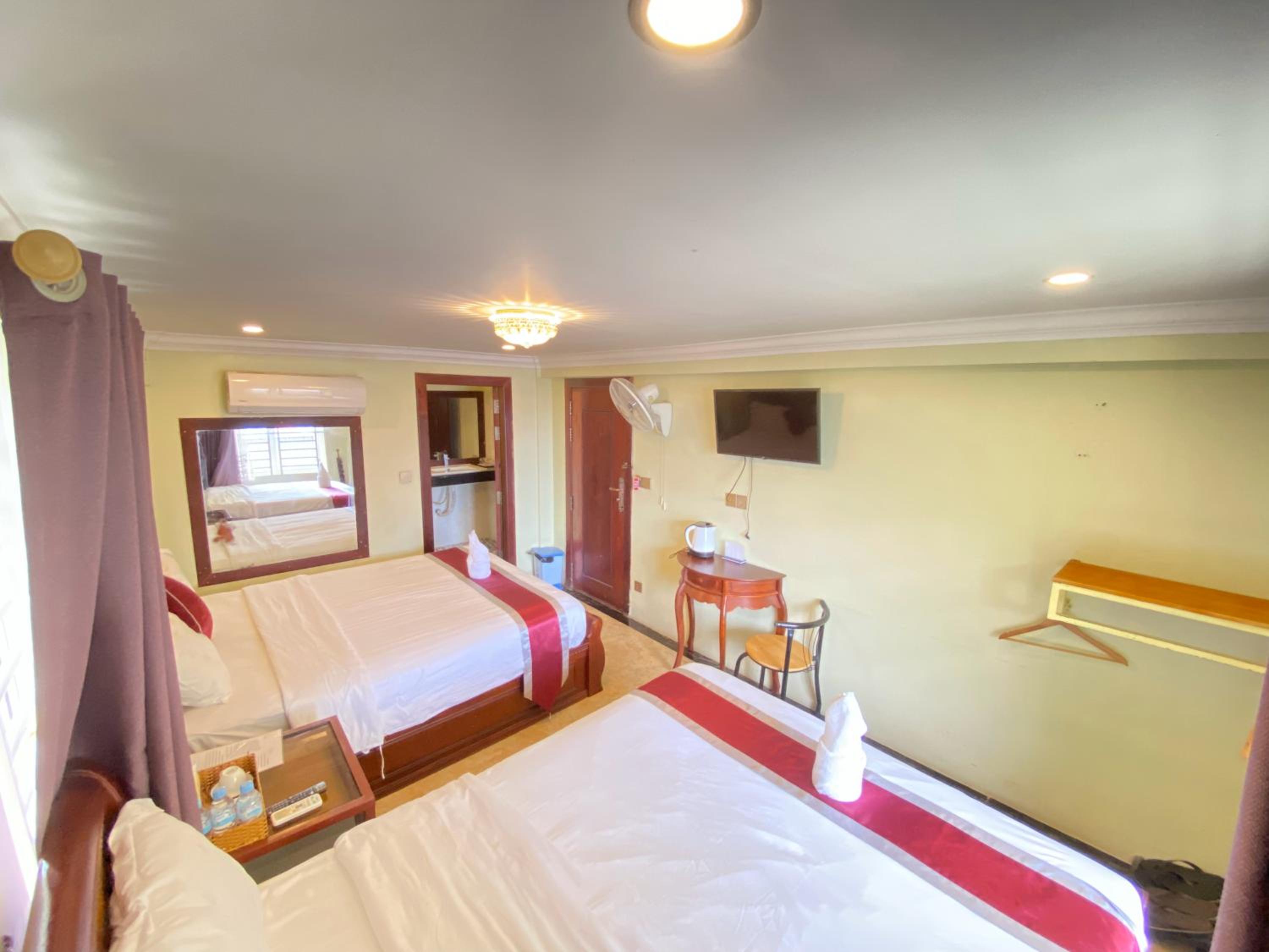 Family Double Room with Fan photo 1