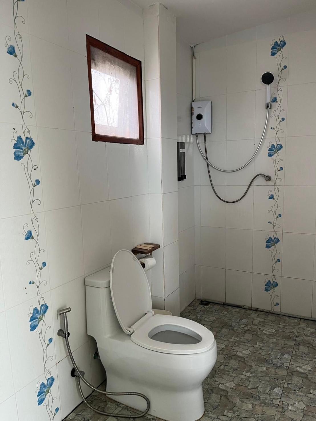 Triple Room with Partial Sea View photo 3