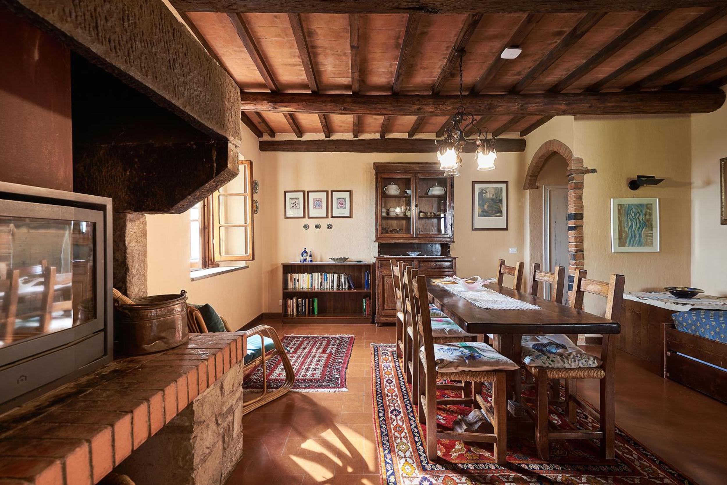 One-Bedroom Apartment with Terrace