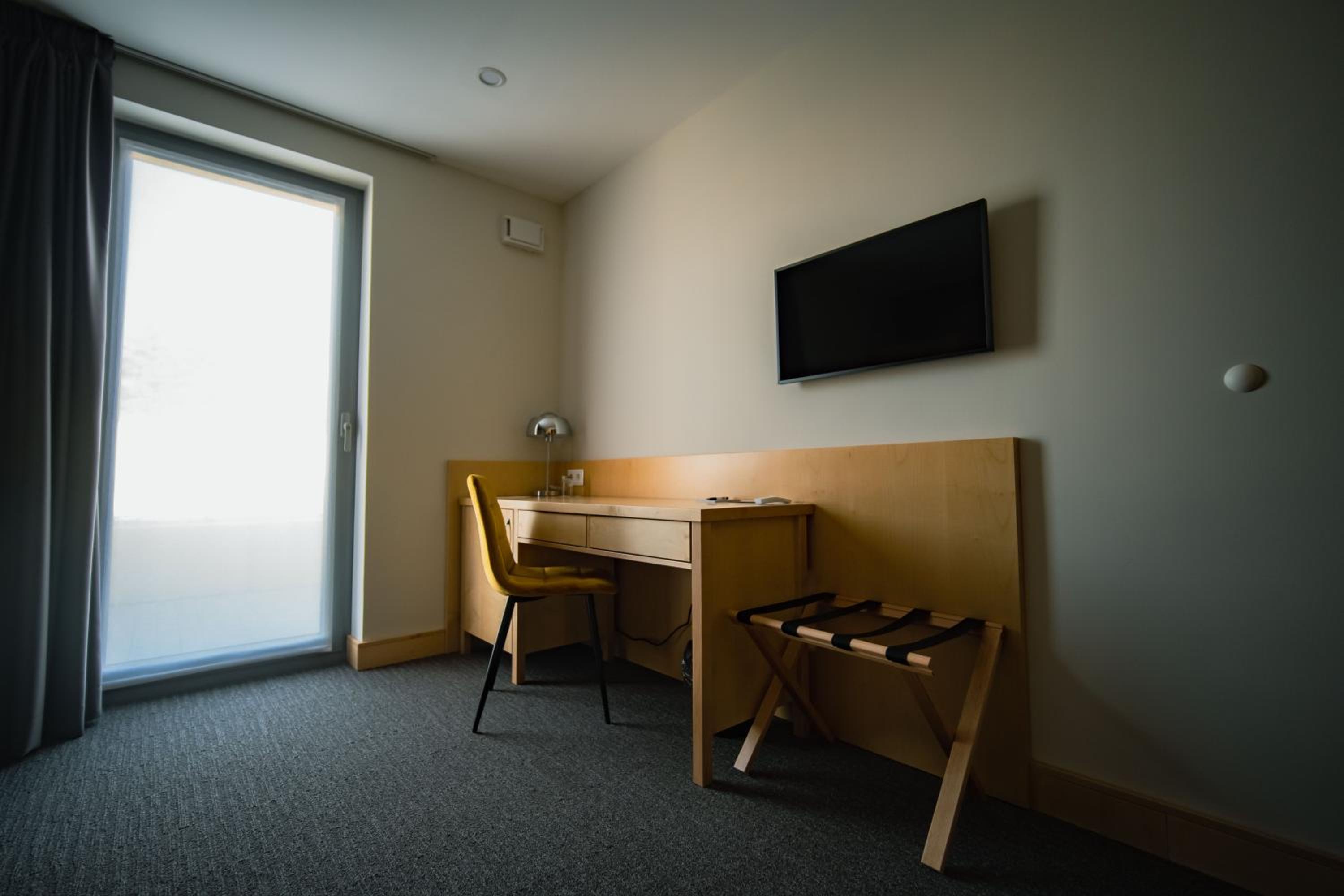 Double or Twin Room - Disability Access photo 3