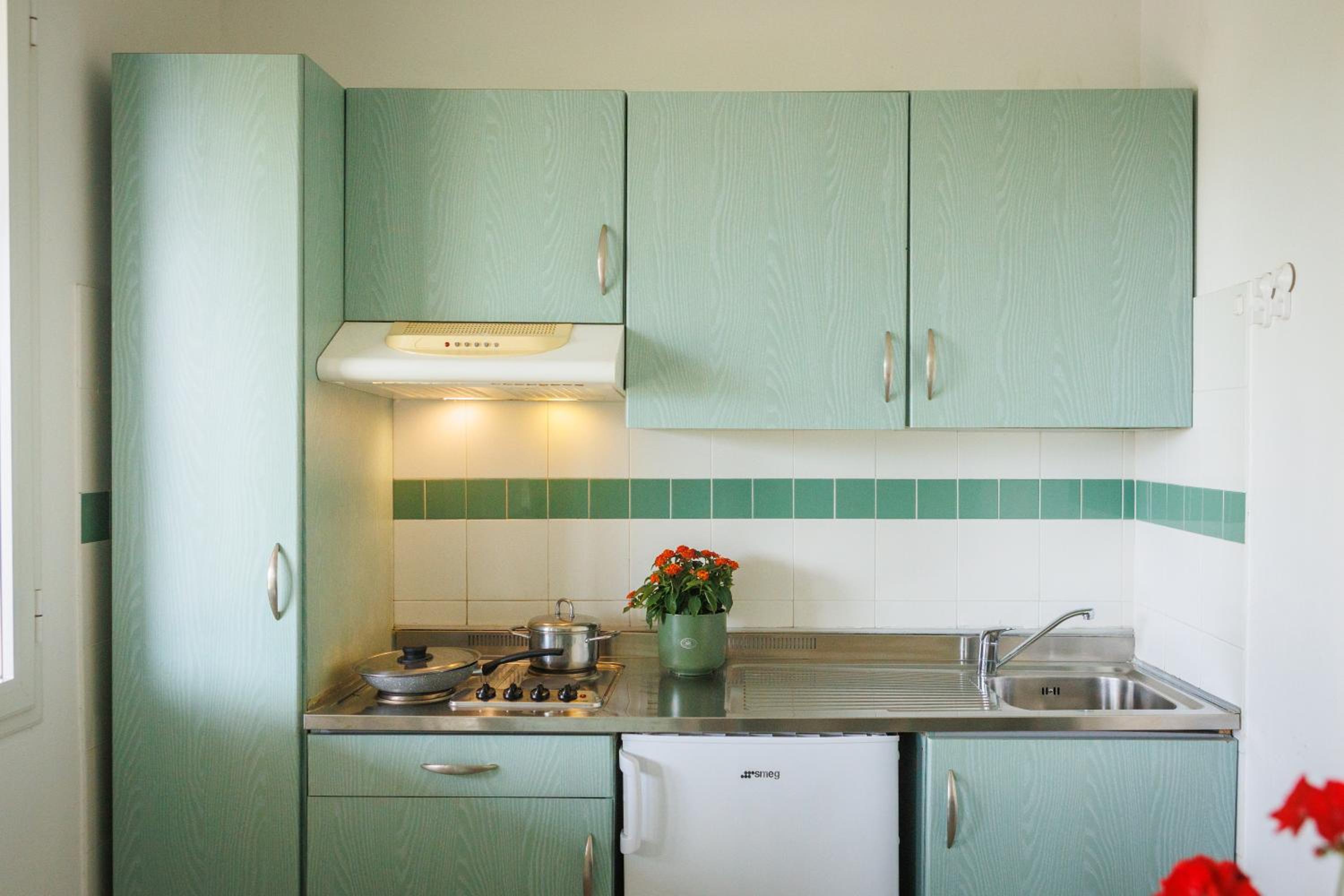 One-Bedroom Family Apartment