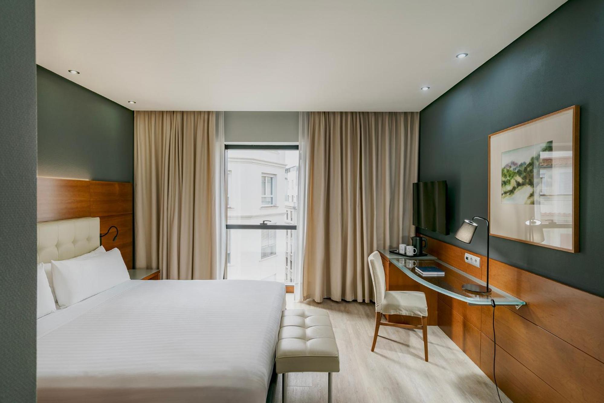 Junior Suite - Photo 1