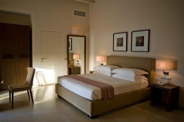 Junior Suite with Sea View - Photo 1