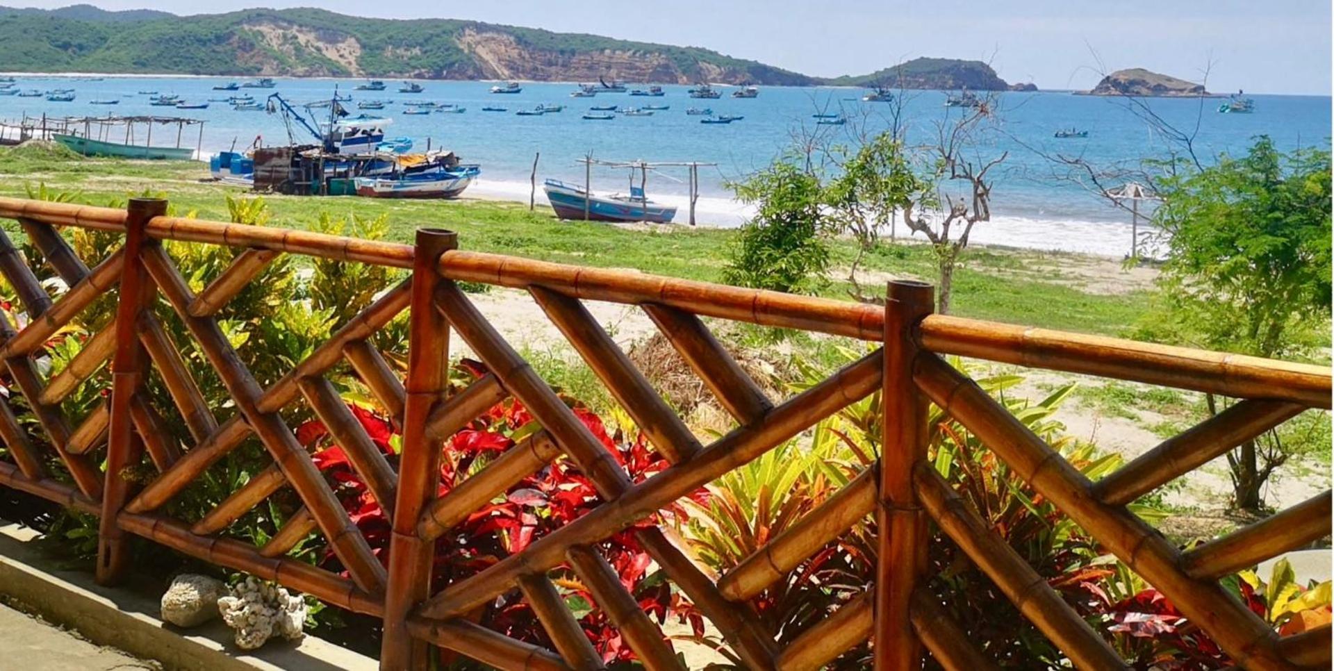 Bungalow with Sea View - Photo 6