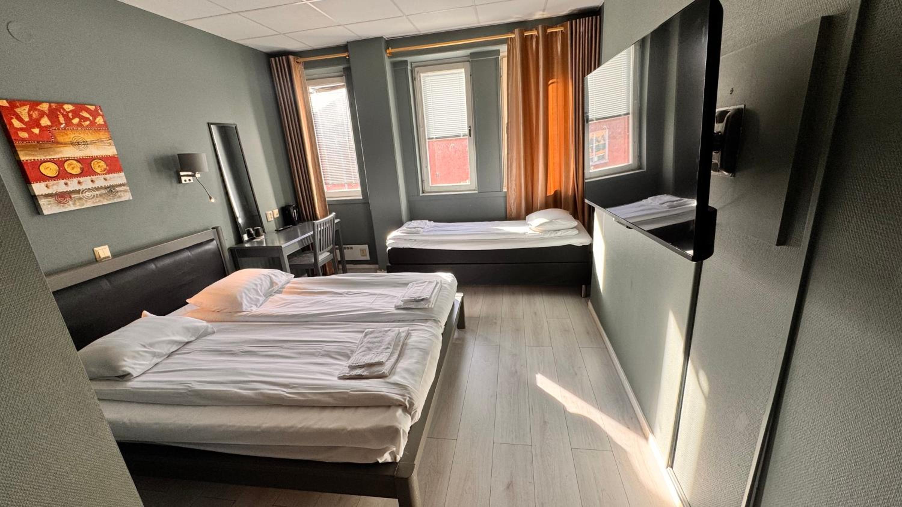 Standard Triple Room - Photo 1