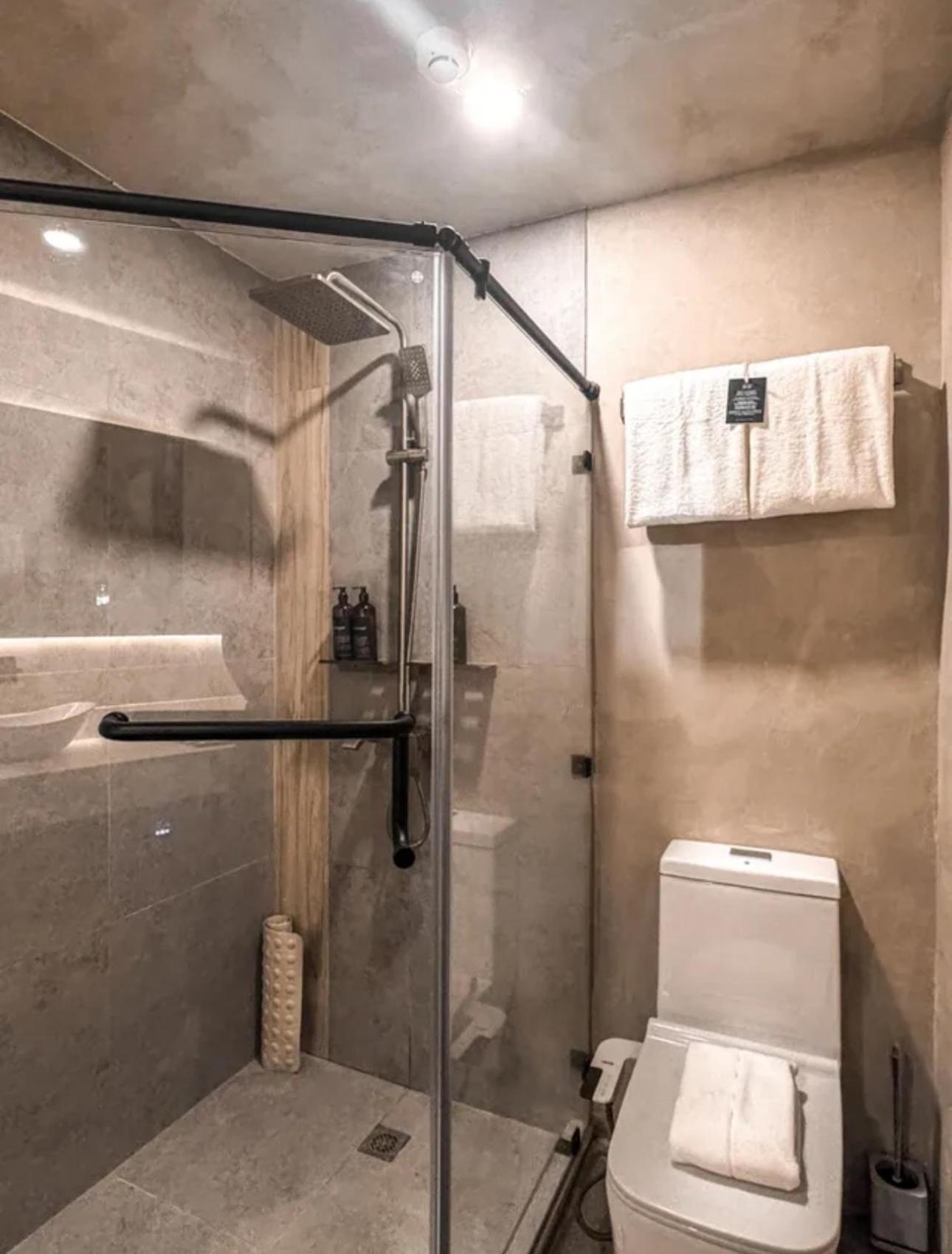 Family Suite - Photo 1