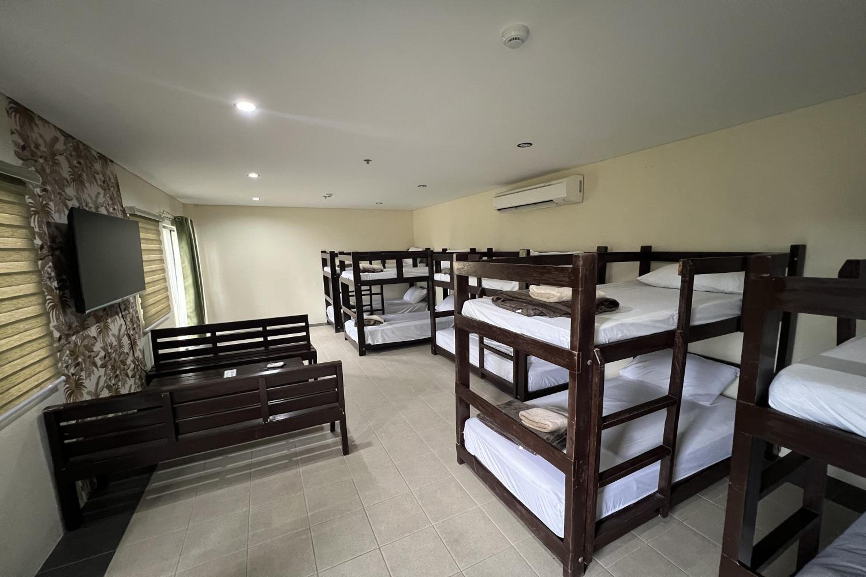 Quadruple Room photo 2