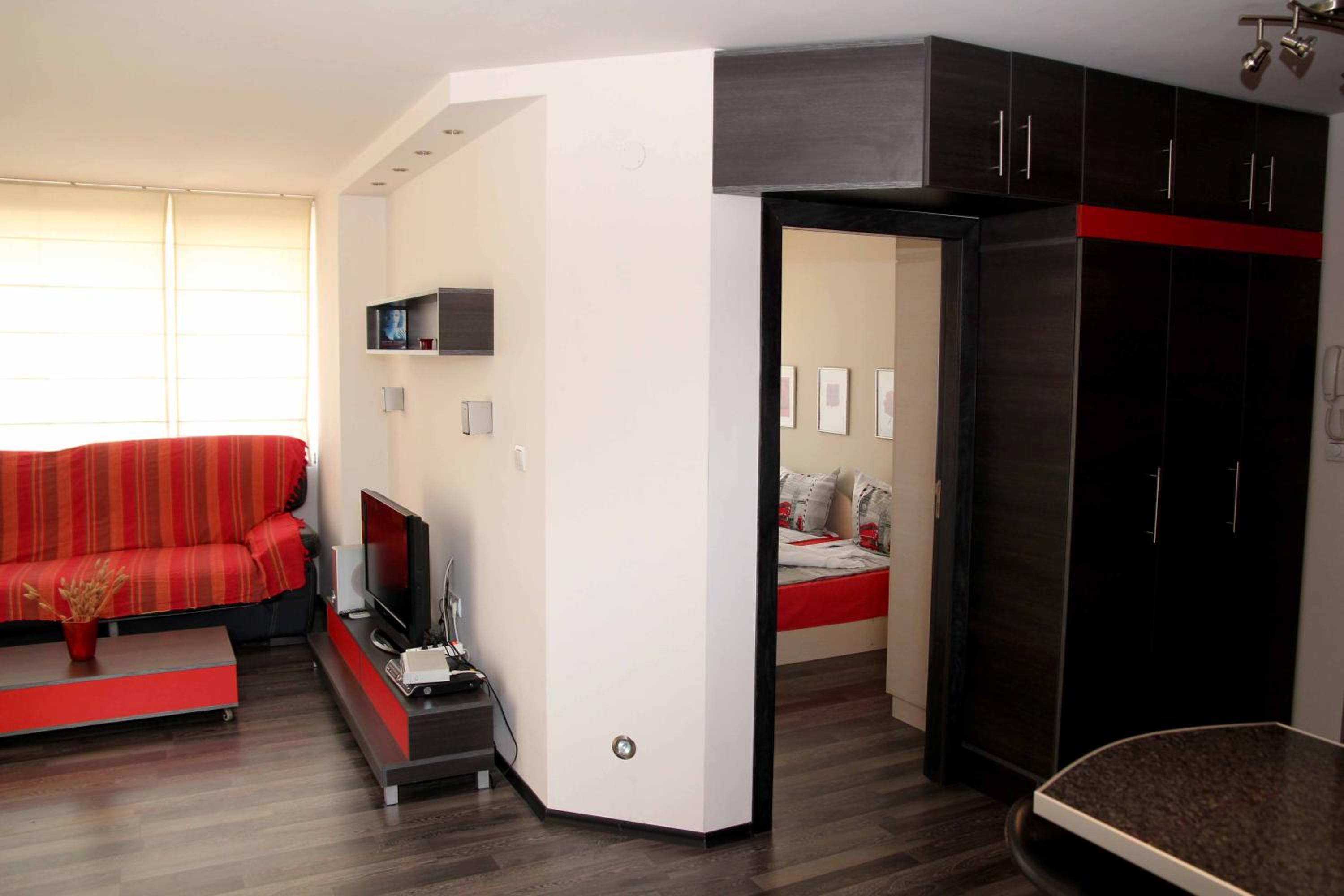One-Bedroom Apartment-Marie Curie 1A Street - Photo 11
