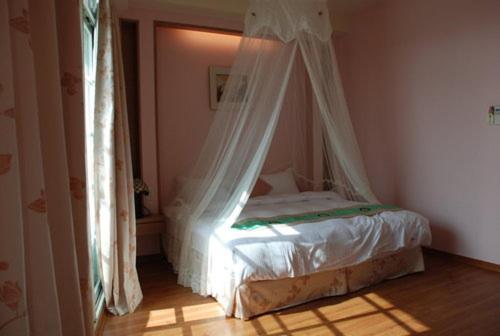 Standard Double Room - Photo 6