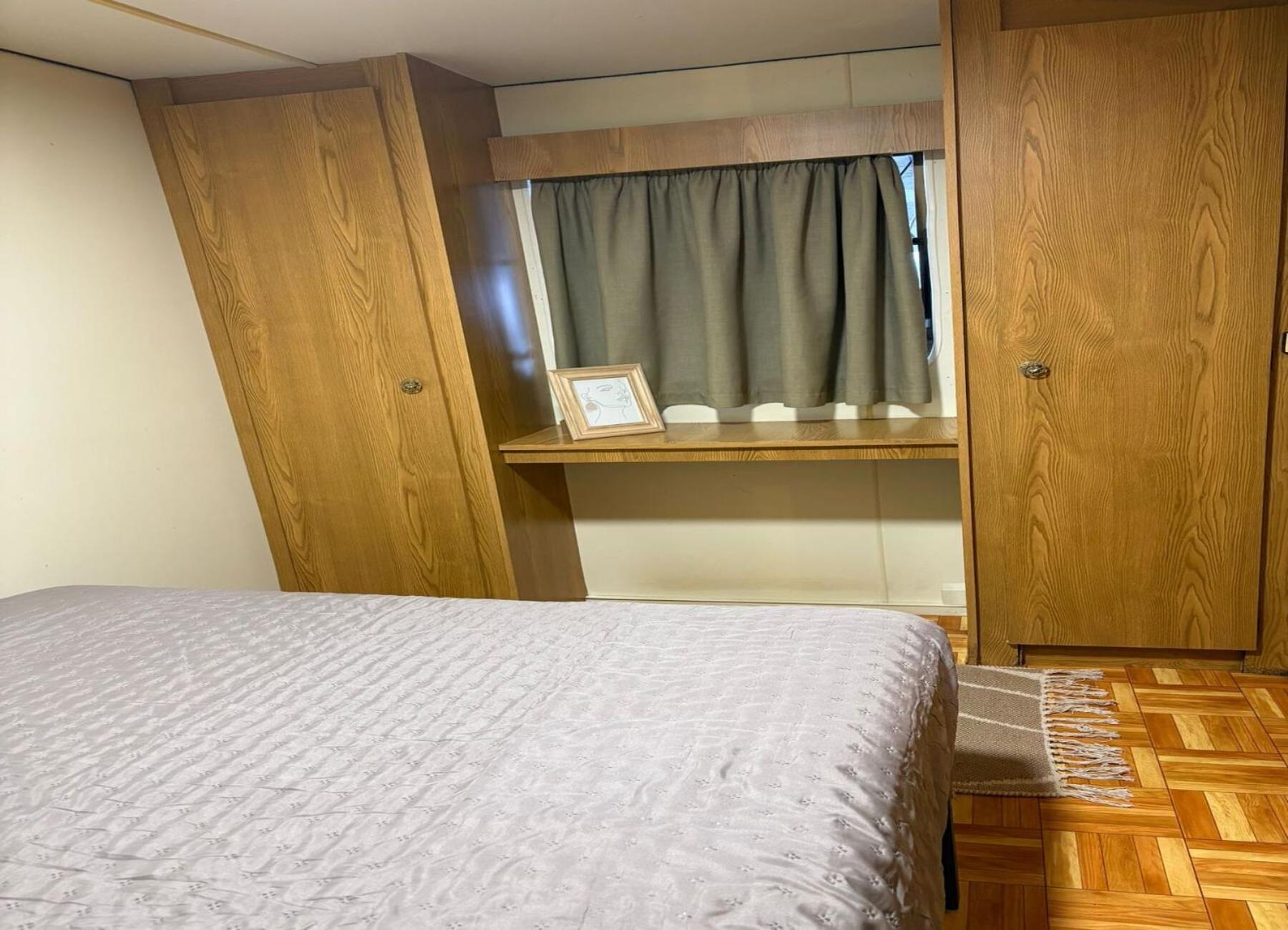 Mobile Home photo 2
