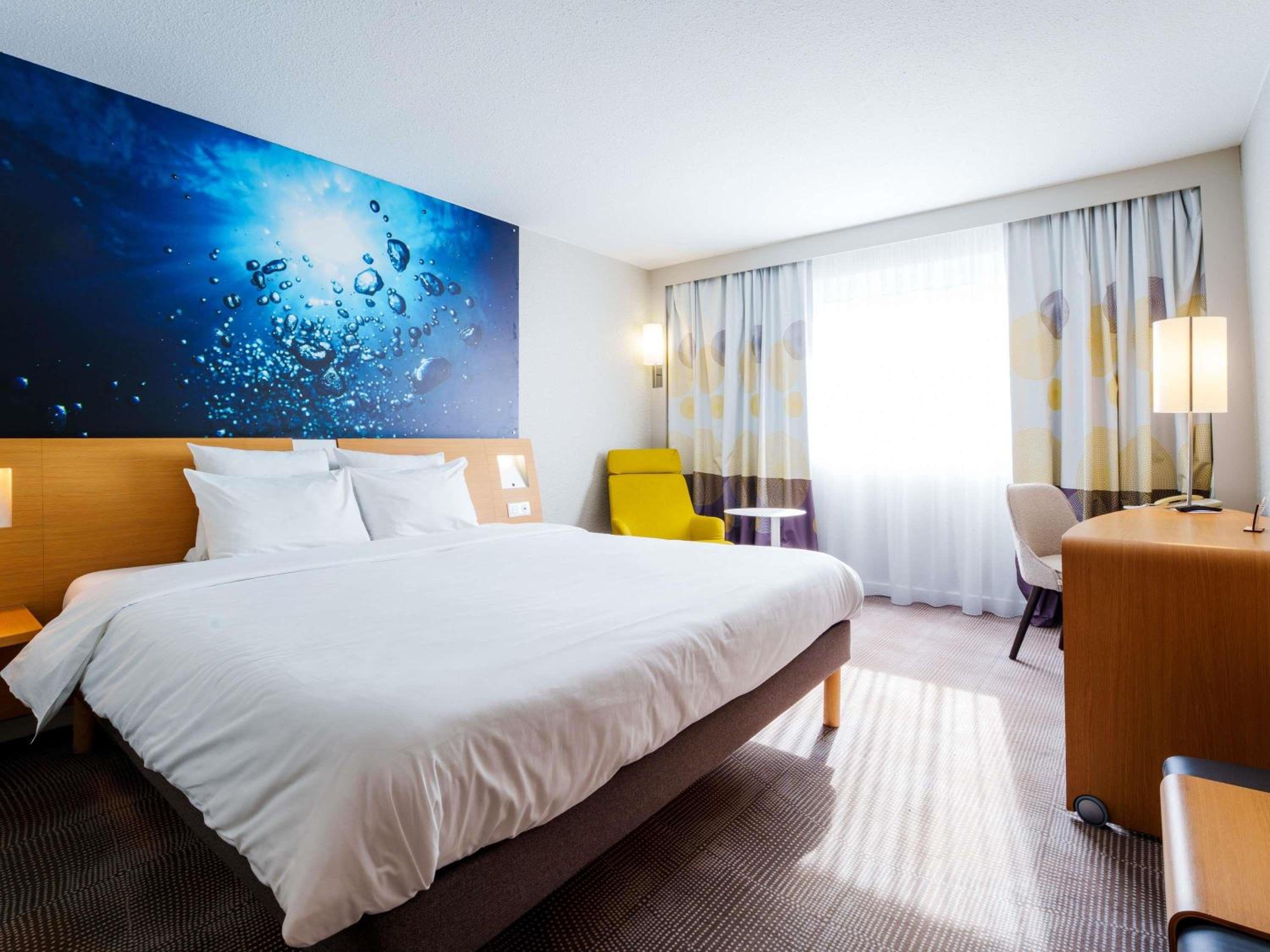 Executive Room with One Double Bed and One Single Sofa Bed  - Photo 1