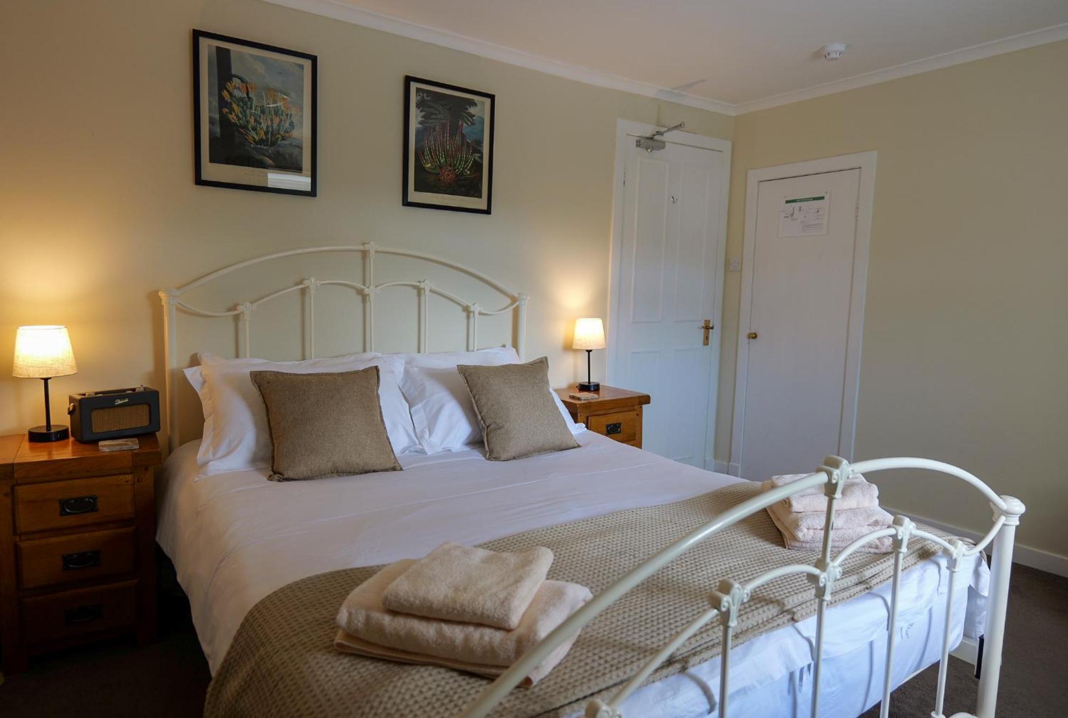Double Room with Private Bathroom photo 2