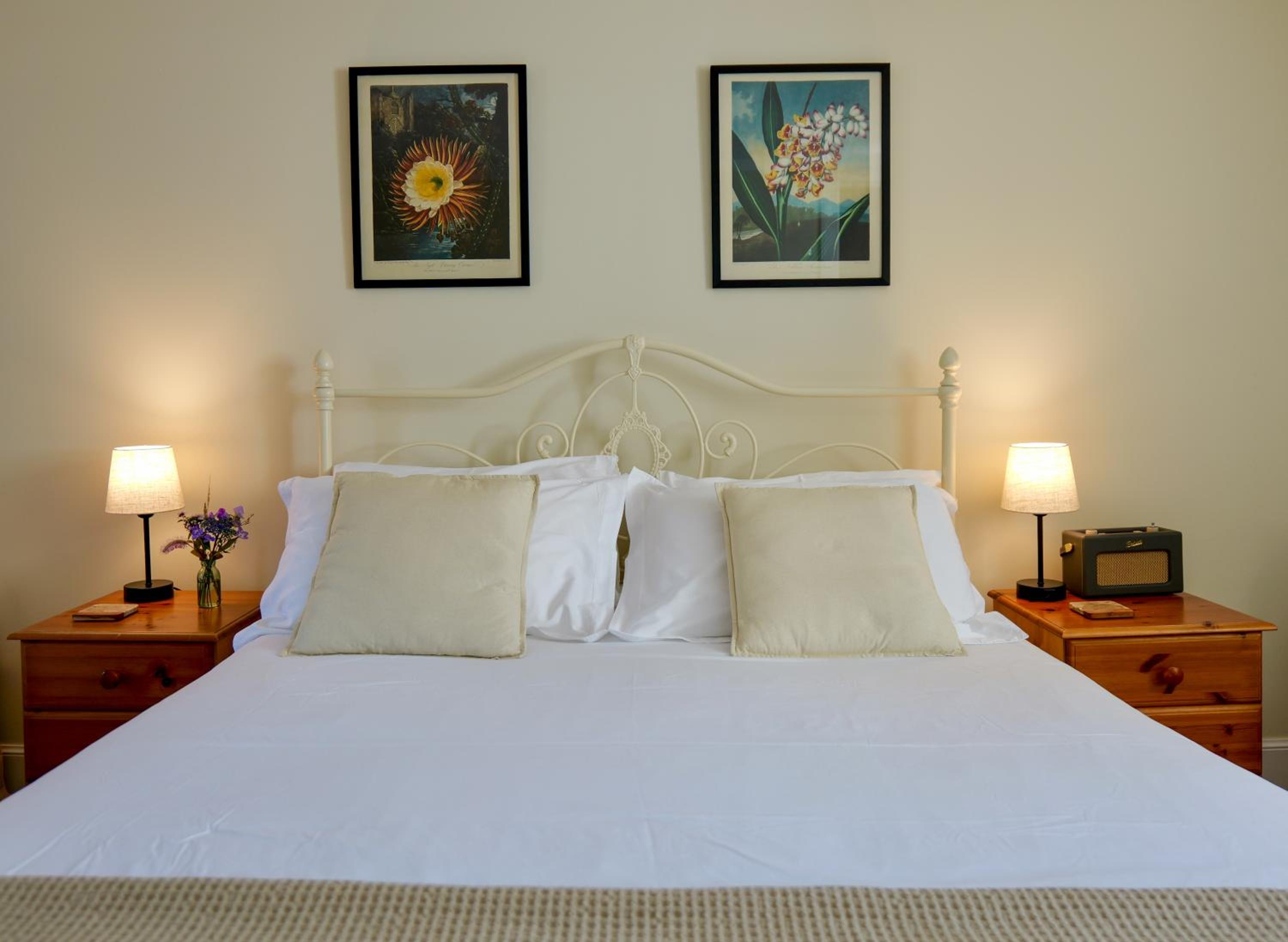 Double Room with Private Bathroom photo 3