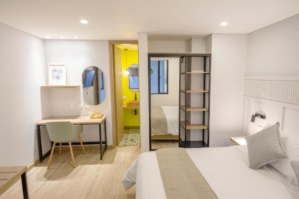 Deluxe Single Room