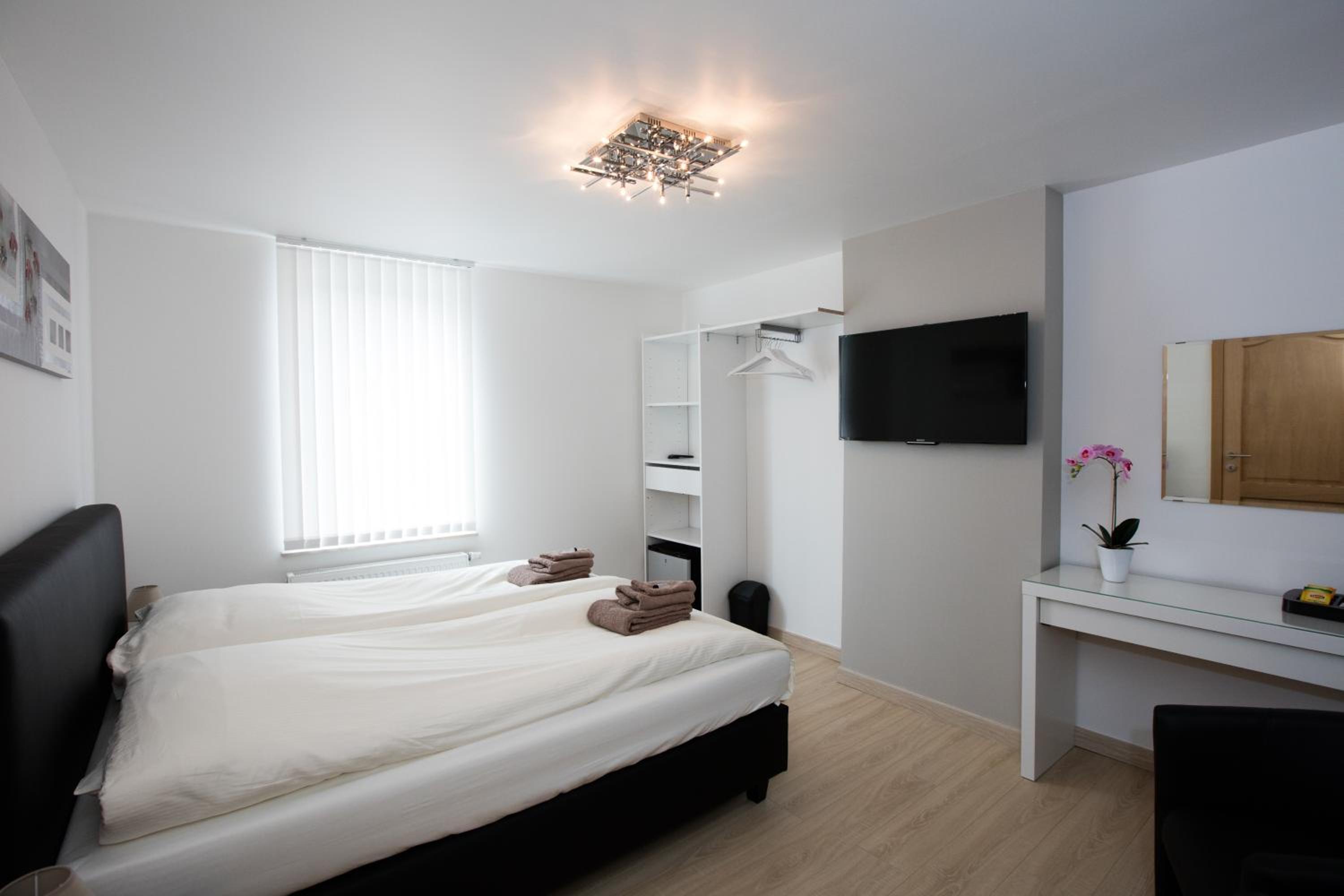 Deluxe Family Suite photo 1