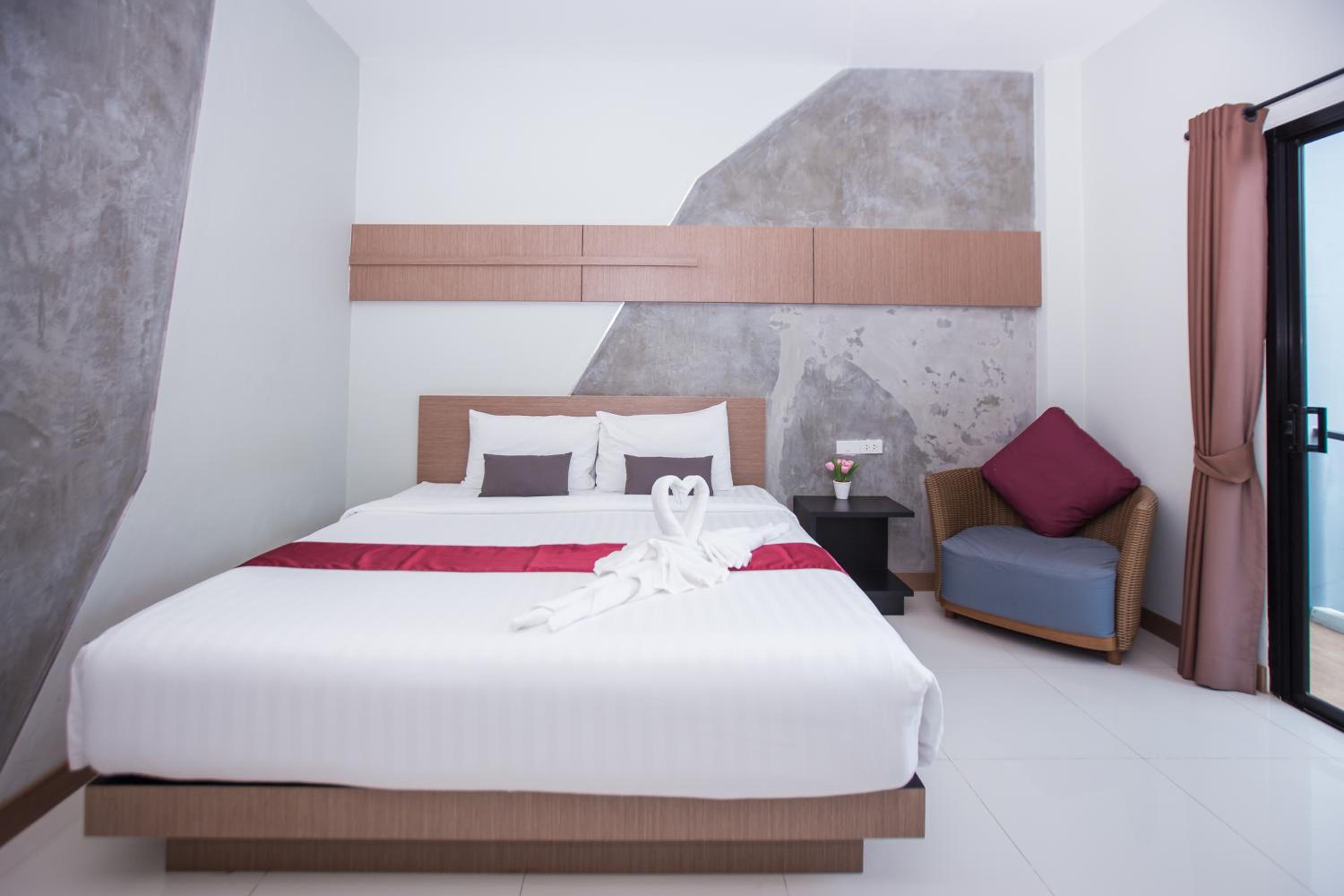Deluxe Double Room photo 3